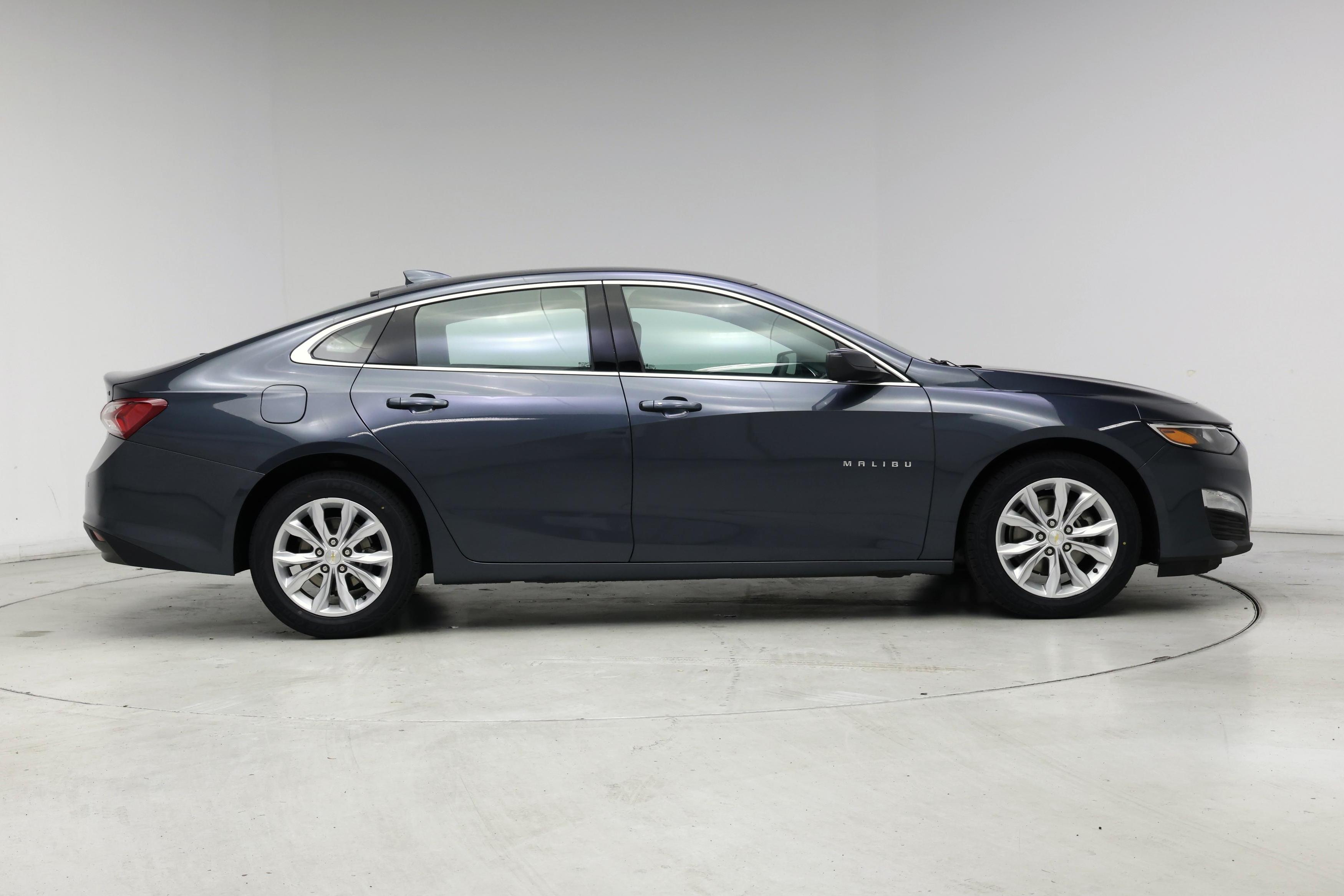 Thumbnail: 2021 Chevrolet Malibu - 7