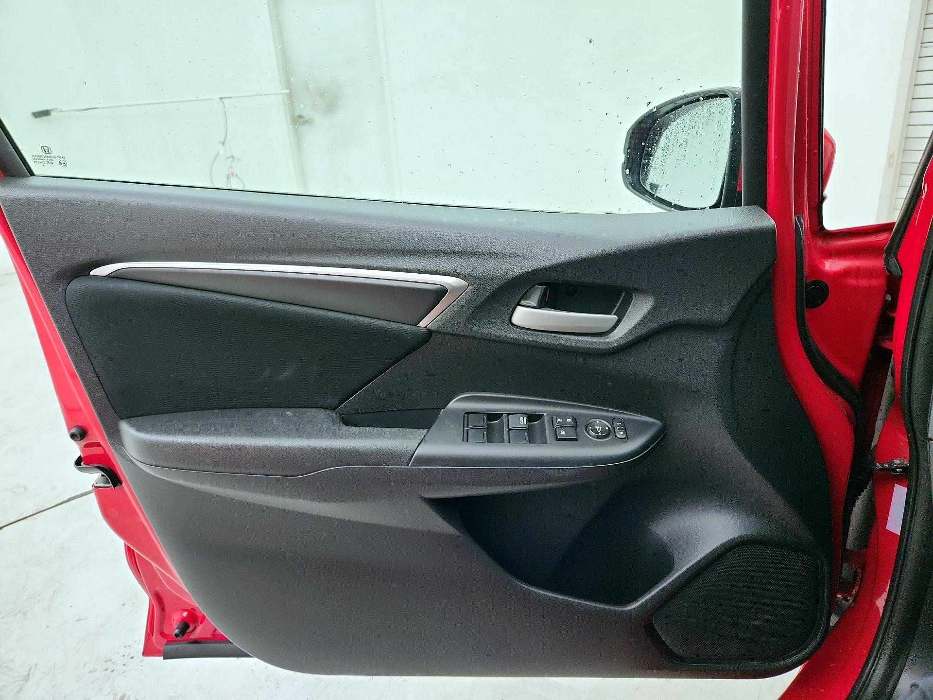 Thumbnail: 2015 Honda Fit - 12