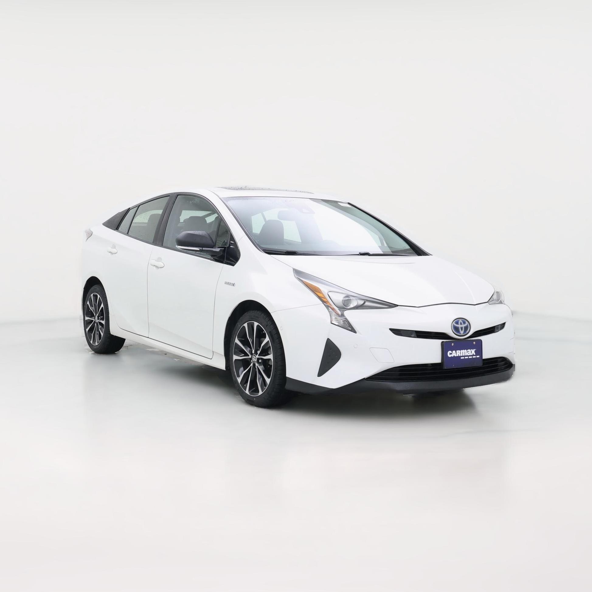 Thumbnail: 2017 Toyota Prius - 1