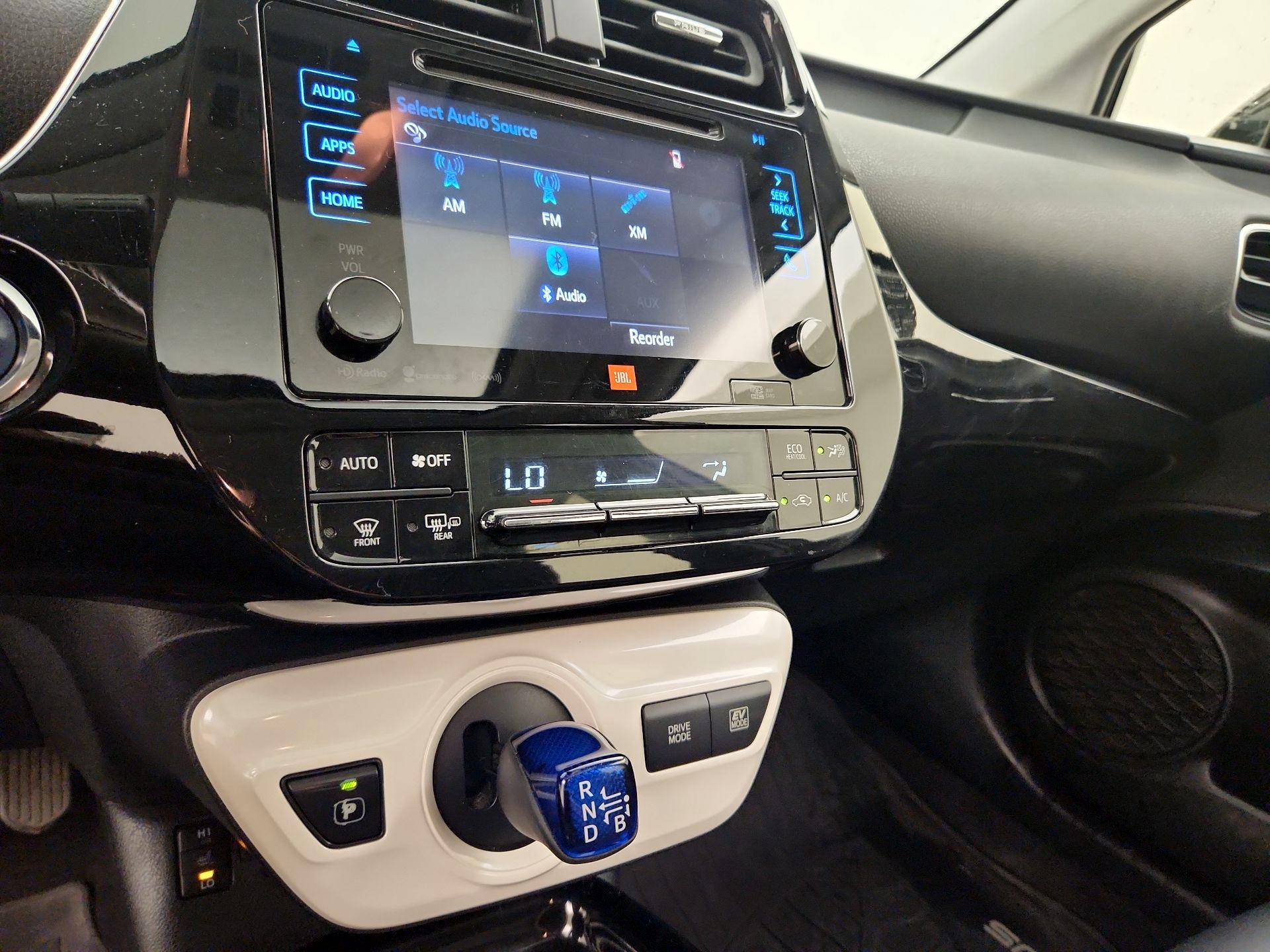 Thumbnail: 2017 Toyota Prius - 16