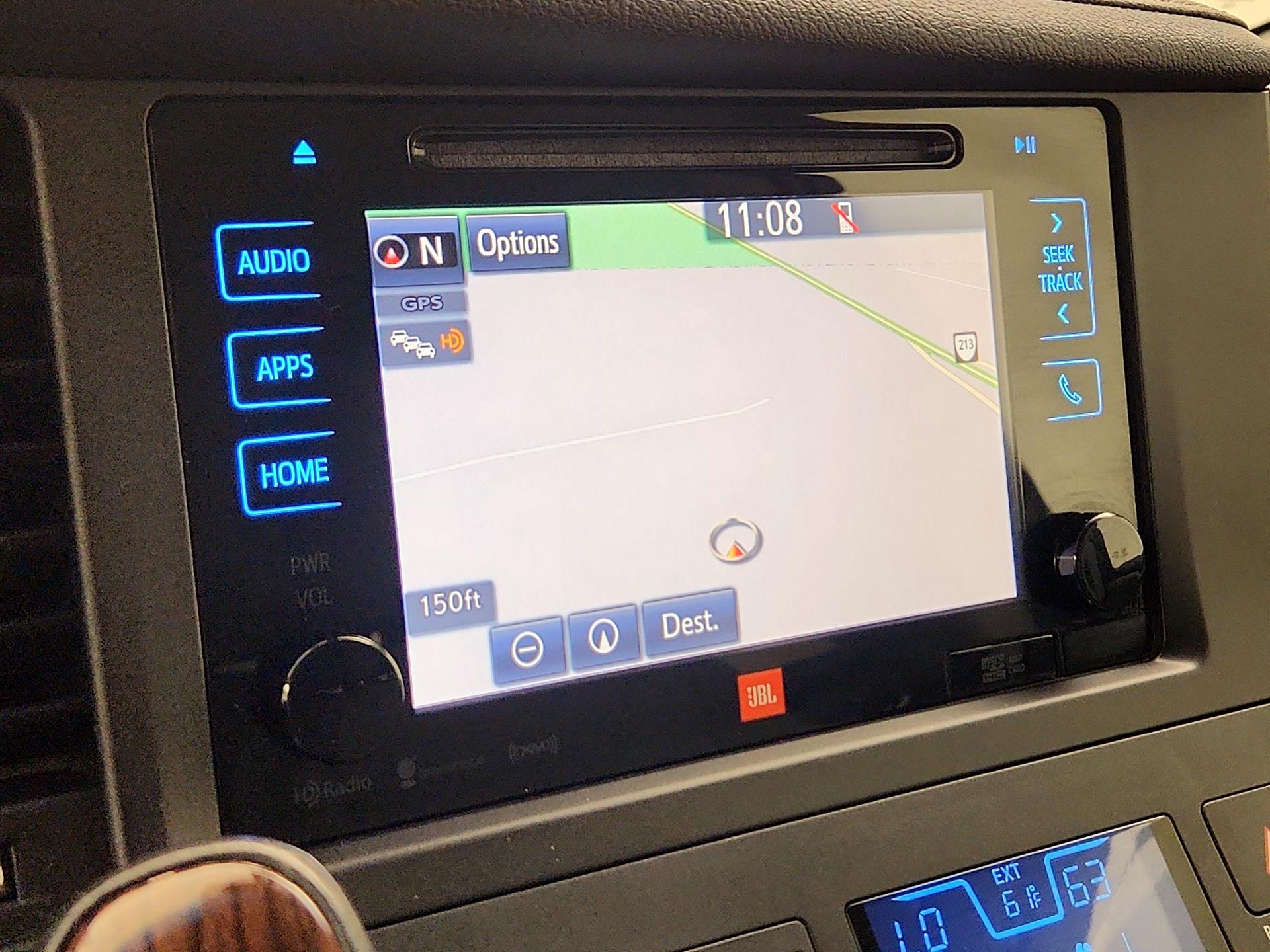 Thumbnail: 2017 Toyota Sienna - 14