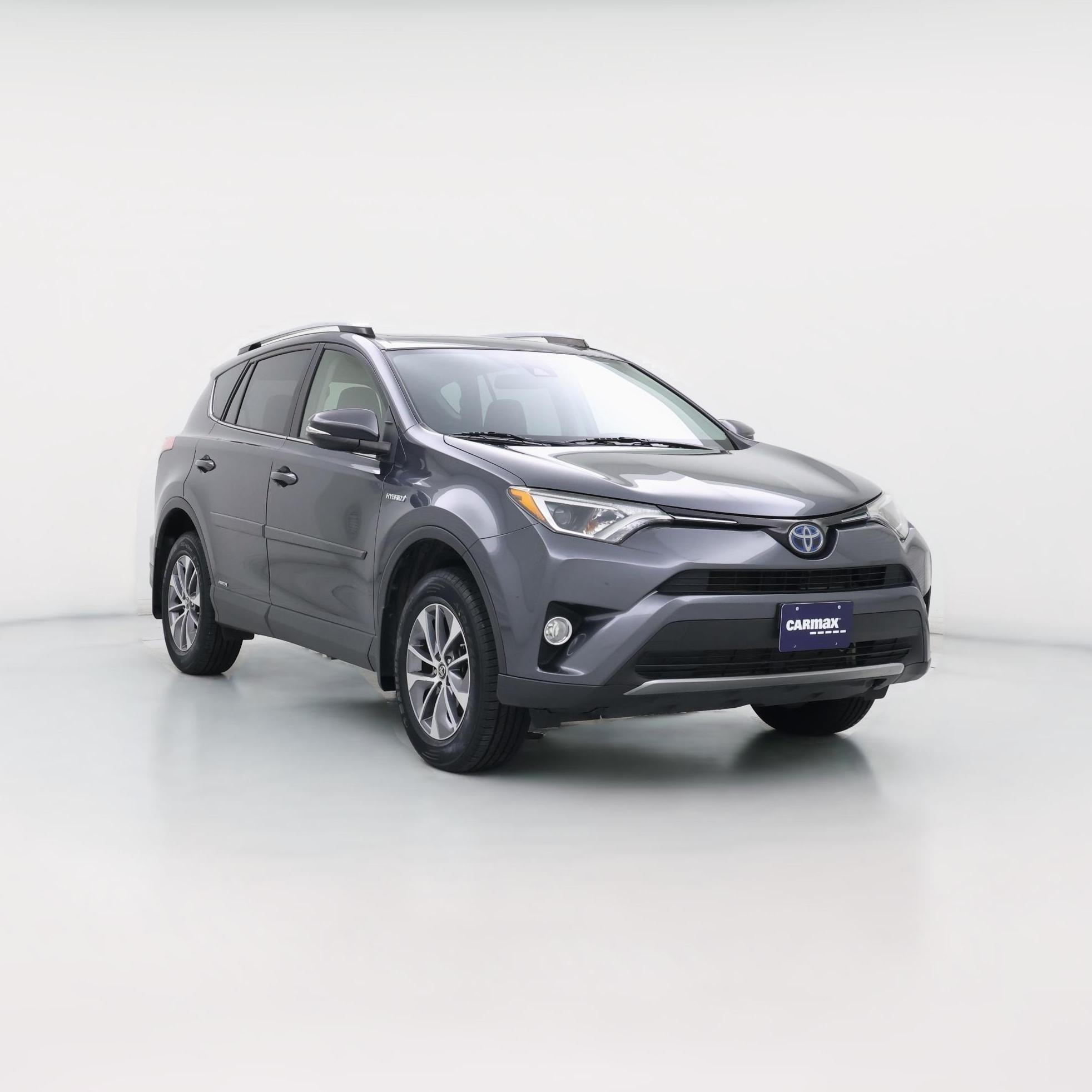 Thumbnail: 2018 Toyota RAV4 - 1