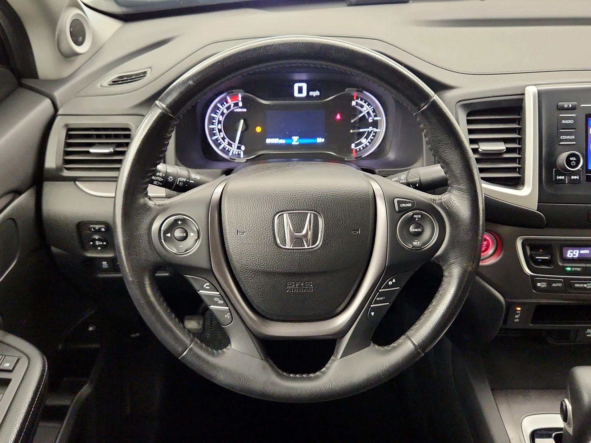 Thumbnail: 2017 Honda Ridgeline - 10