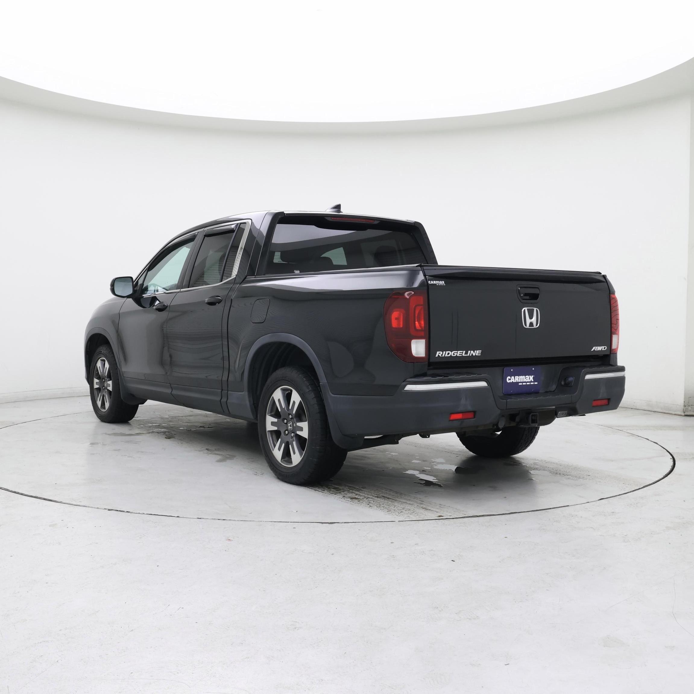 Thumbnail: 2017 Honda Ridgeline - 2
