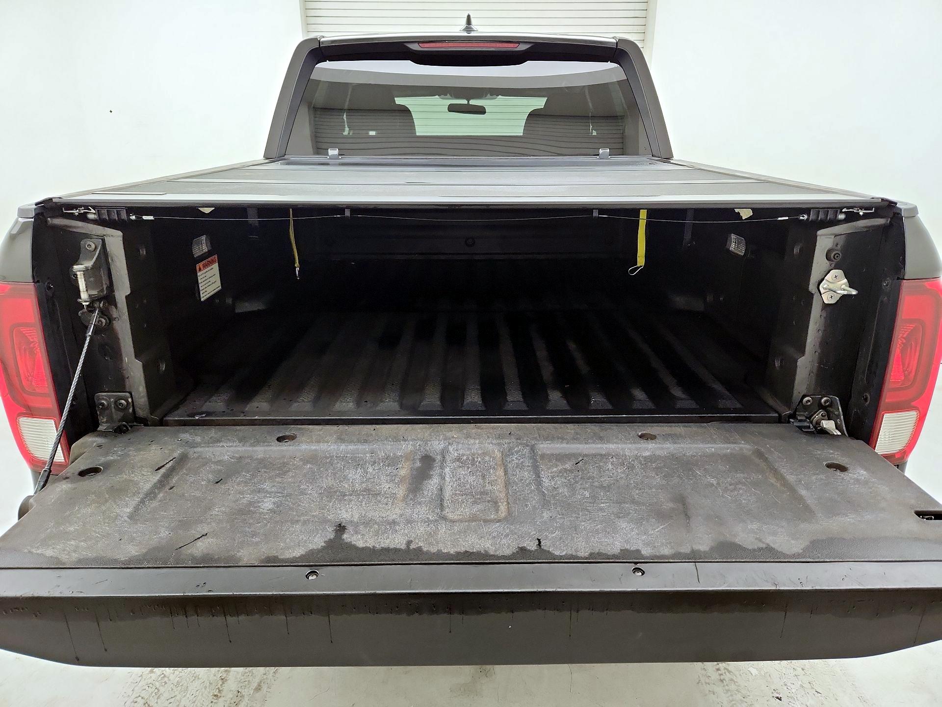 Thumbnail: 2017 Honda Ridgeline - 20