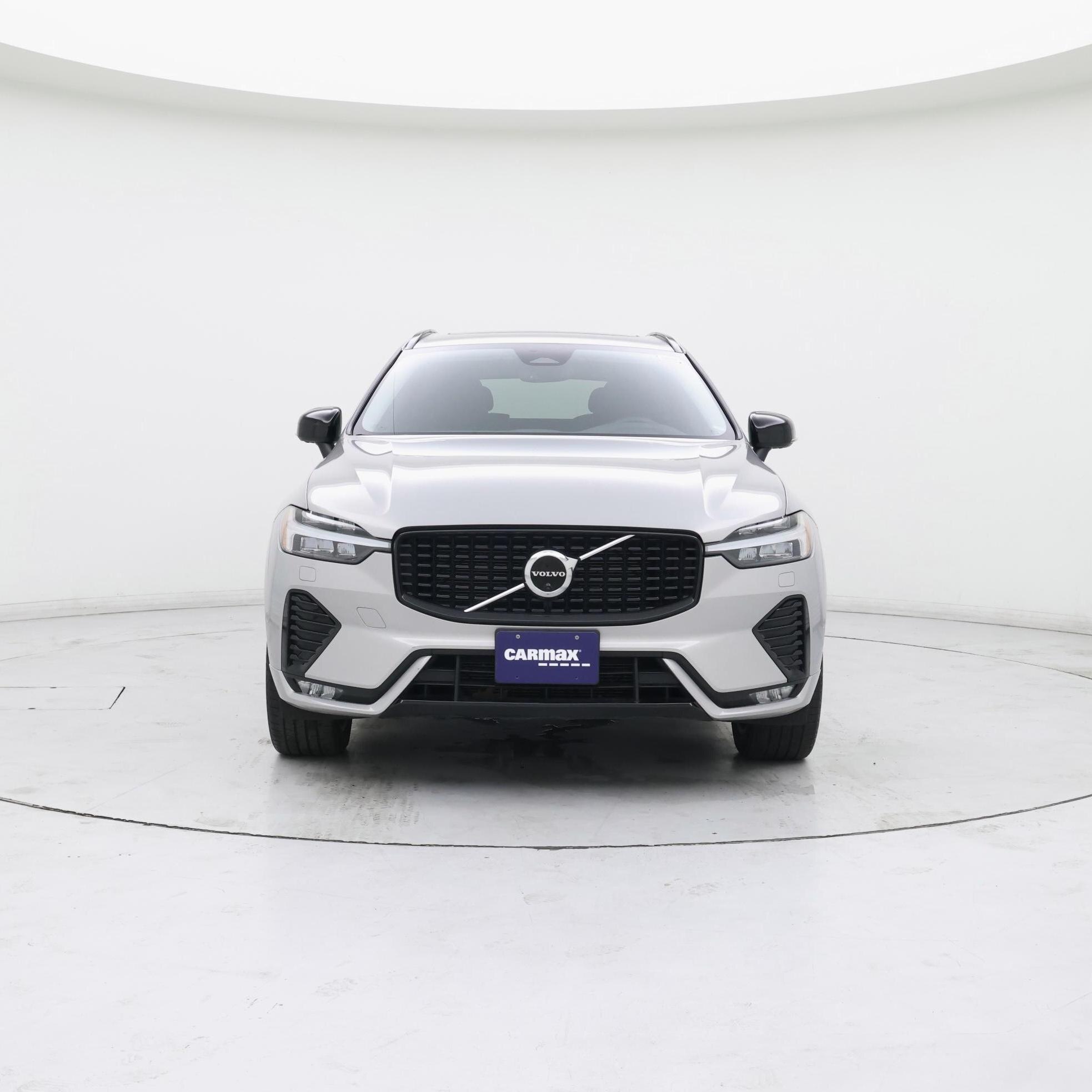 Thumbnail: 2023 Volvo XC60 - 5