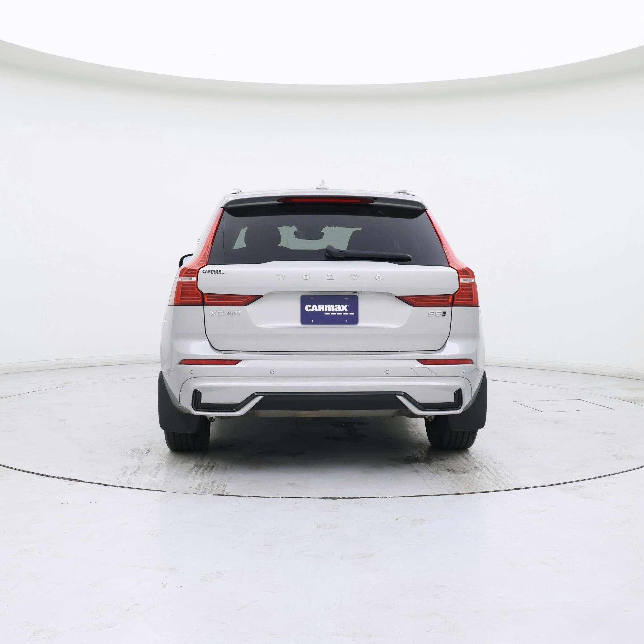 Thumbnail: 2023 Volvo XC60 - 6