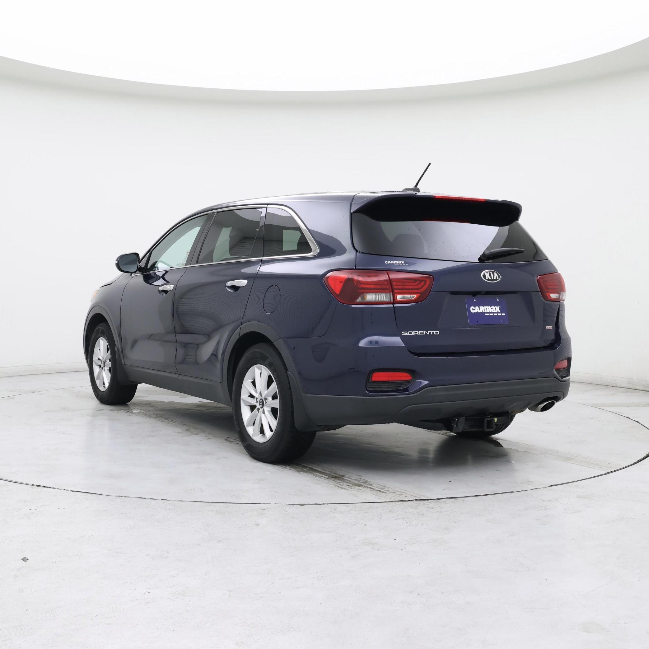 Thumbnail: 2019 Kia Sorento - 2