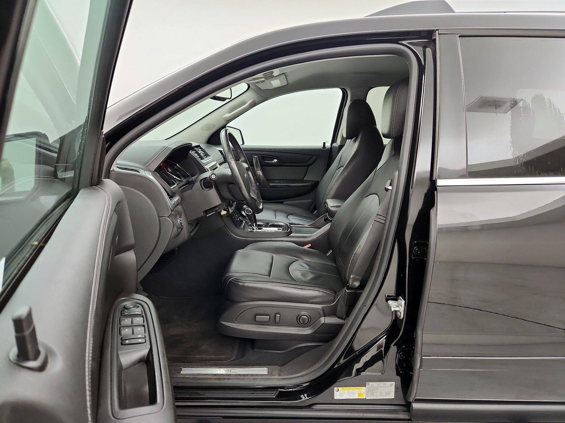 Thumbnail: 2017 GMC Acadia - 11