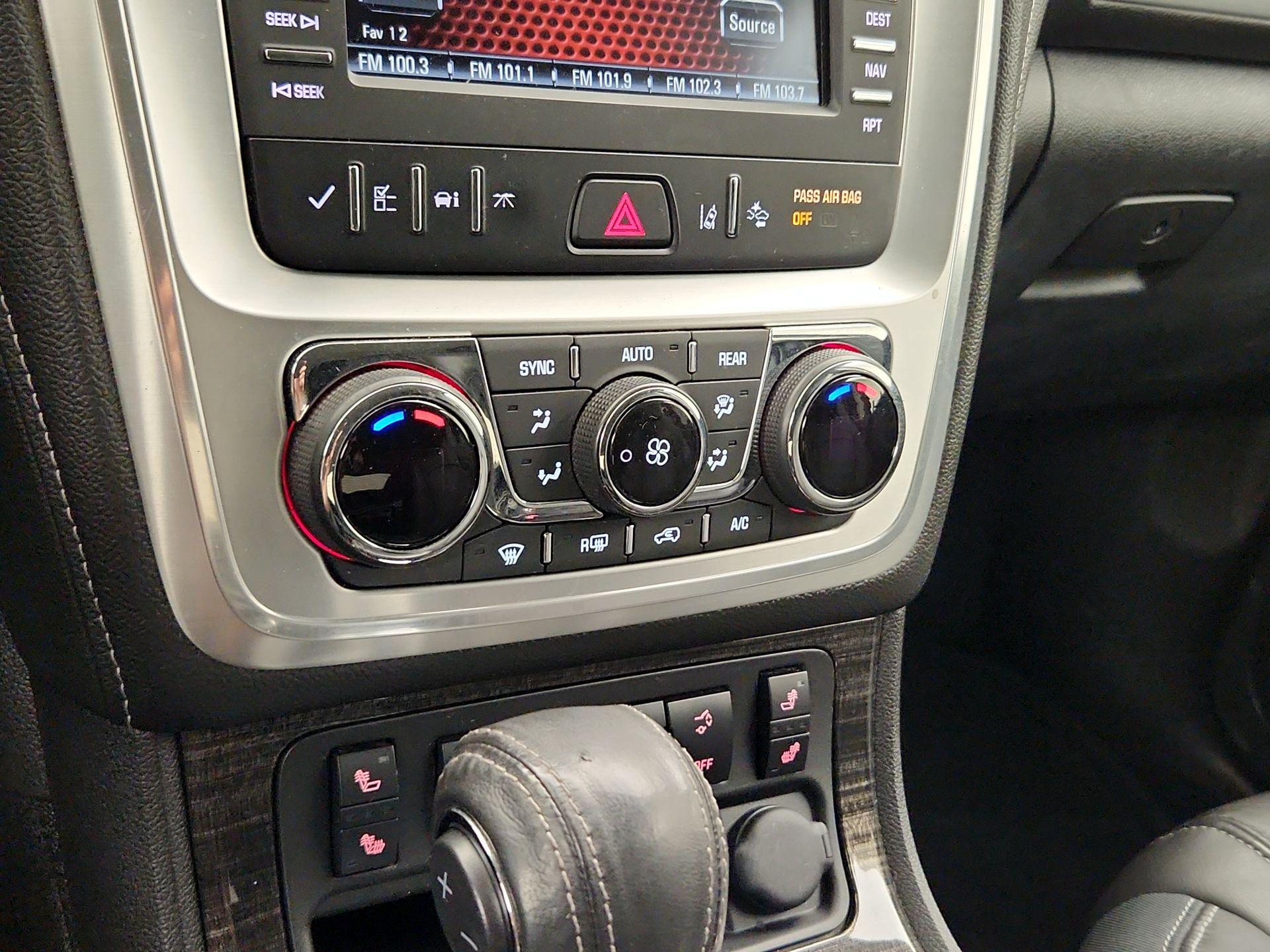 Thumbnail: 2017 GMC Acadia - 16