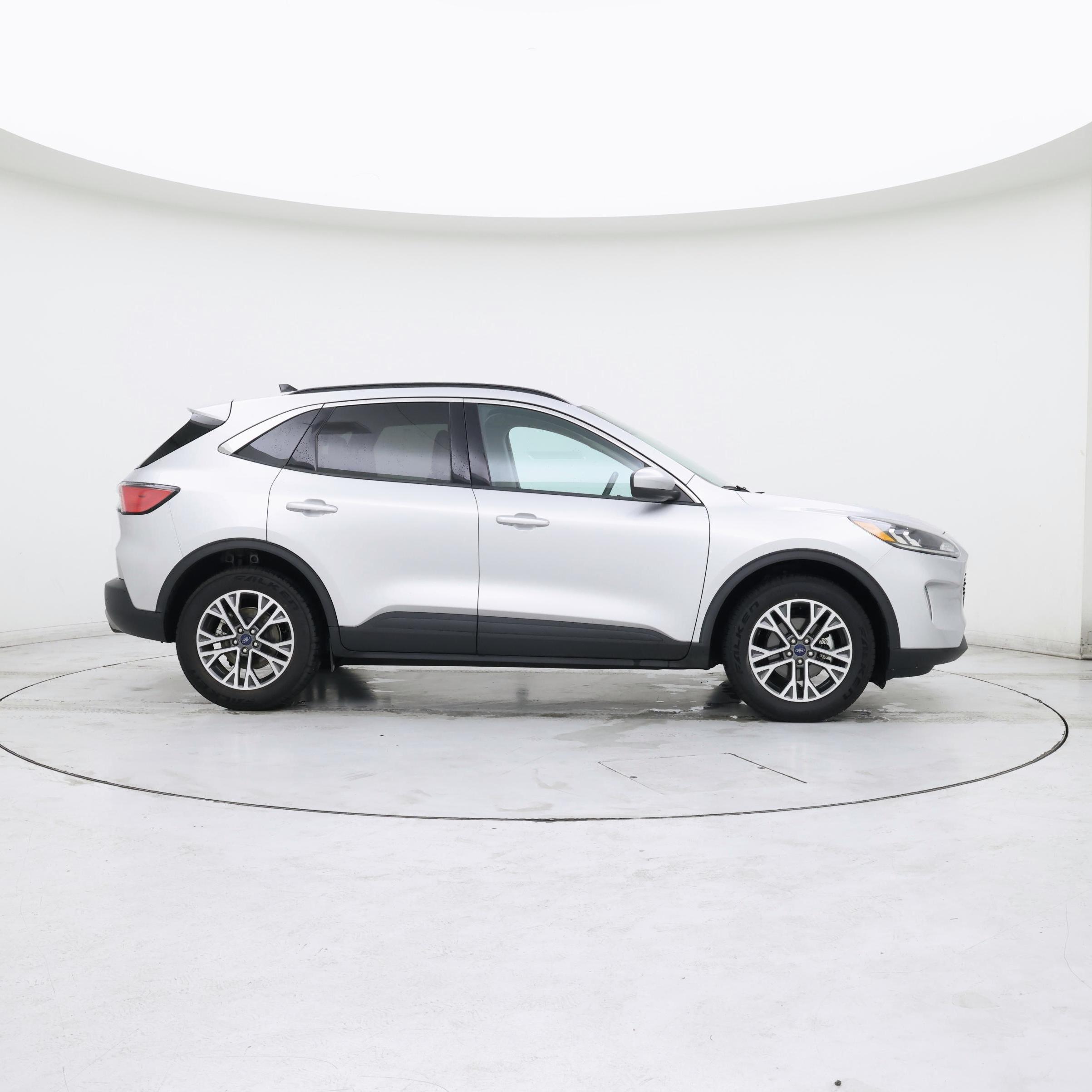 Thumbnail: 2020 Ford Escape - 7