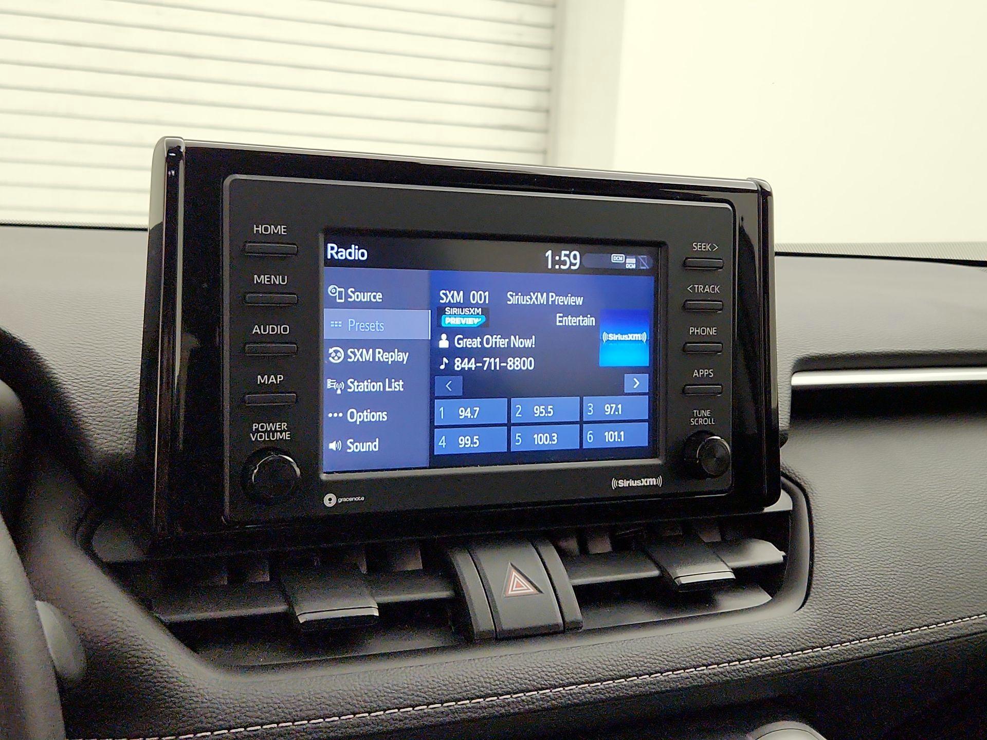 Thumbnail: 2022 Toyota RAV4 - 15