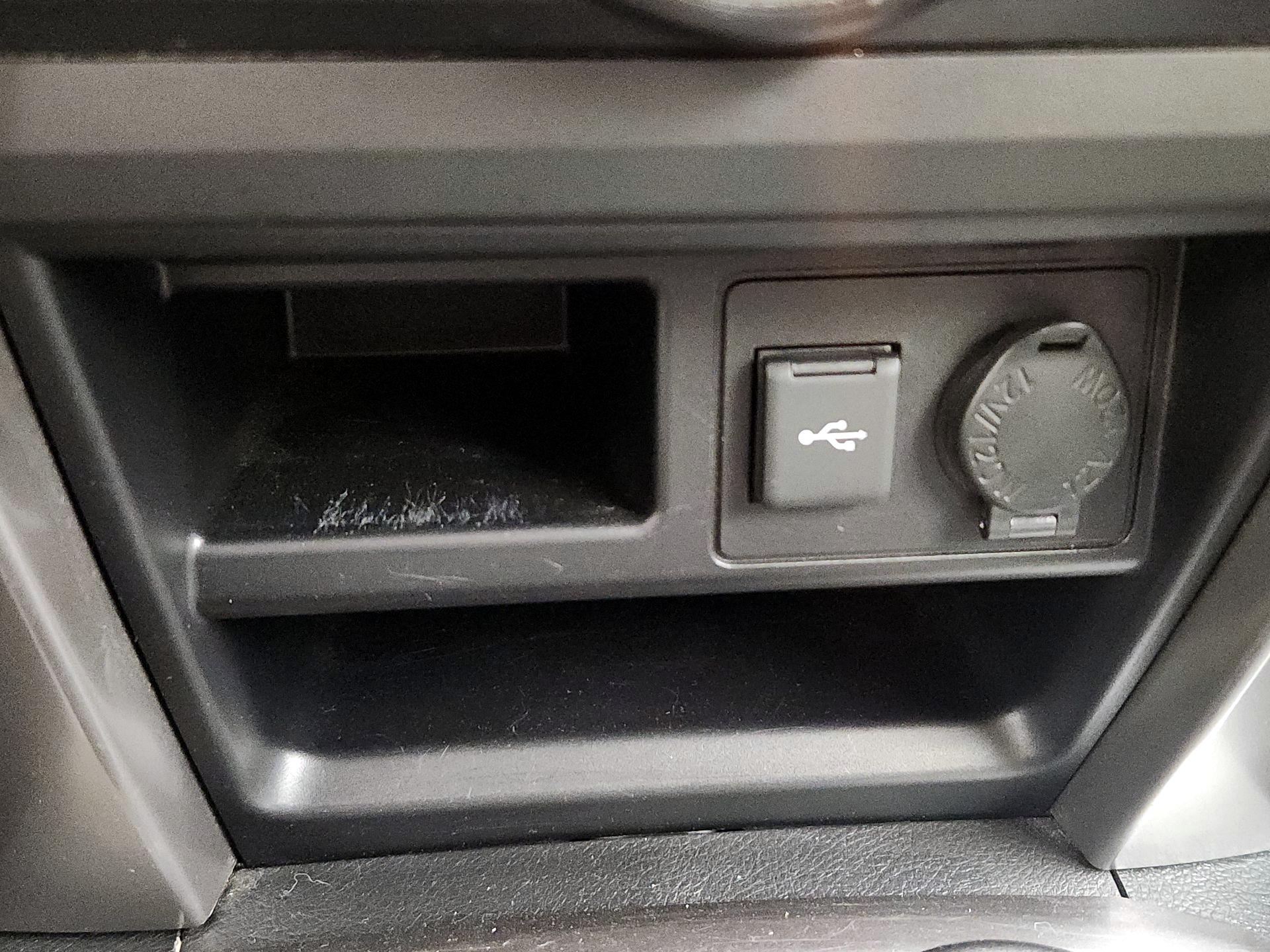 Thumbnail: 2020 Toyota 4Runner - 19