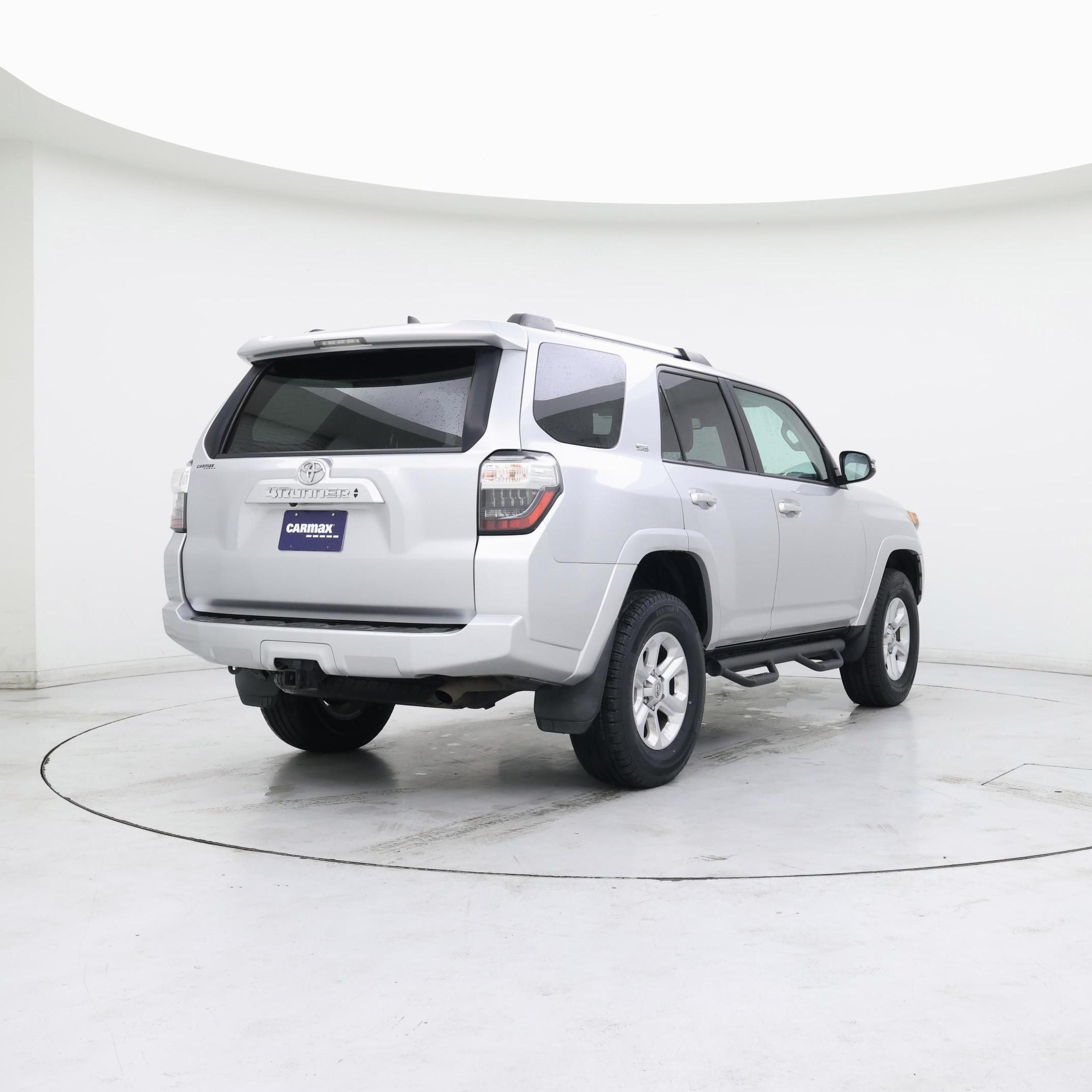 Thumbnail: 2020 Toyota 4Runner - 8