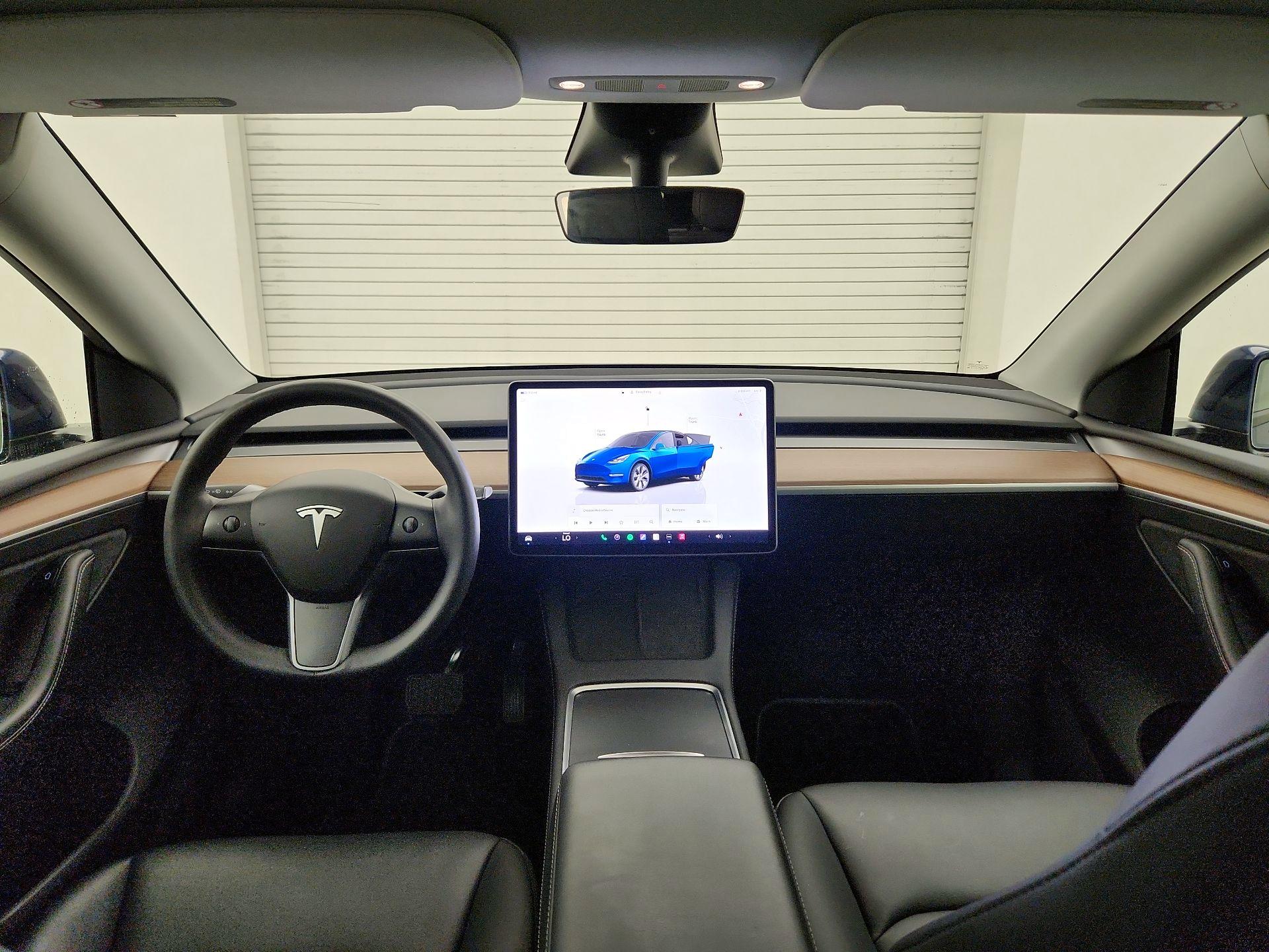 Thumbnail: 2023 Tesla Model Y - 9