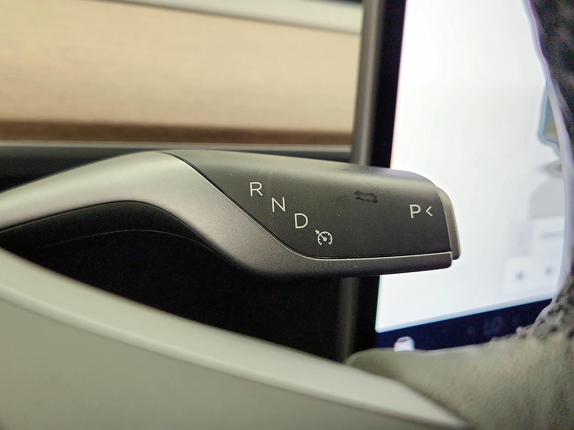 Thumbnail: 2023 Tesla Model Y - 17