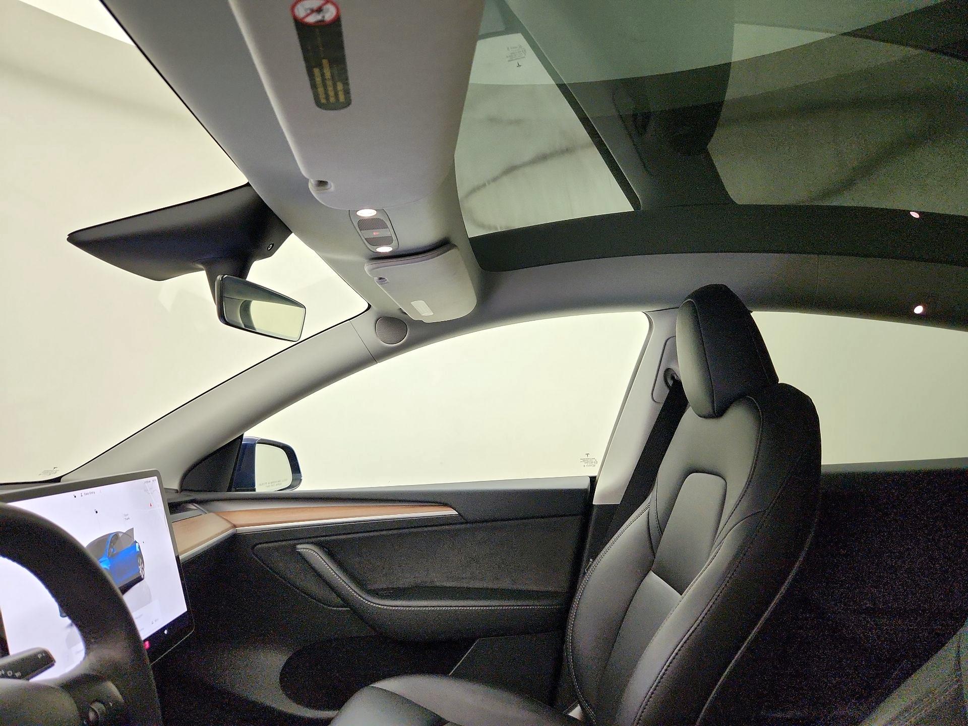 Thumbnail: 2023 Tesla Model Y - 19