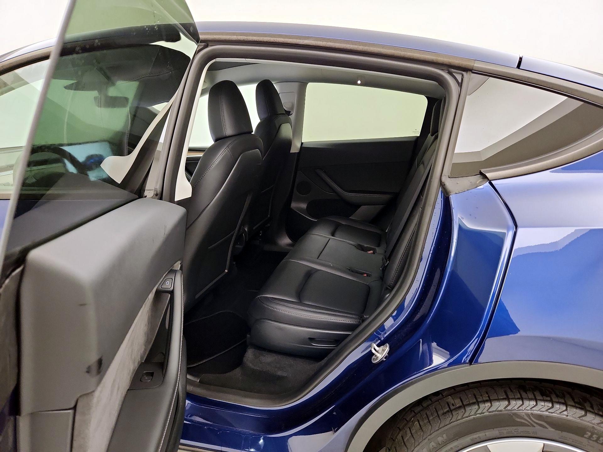 Thumbnail: 2023 Tesla Model Y - 20