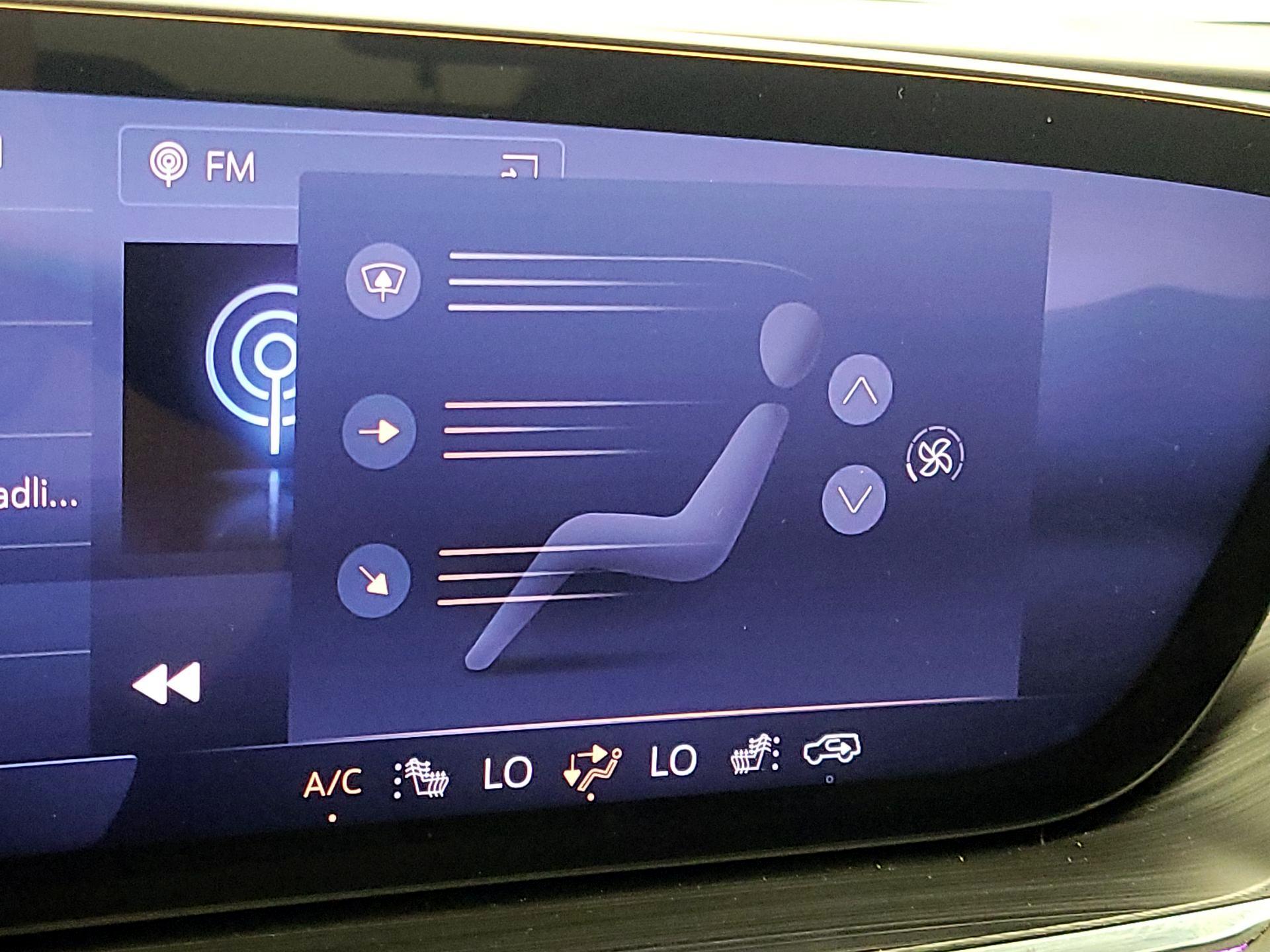 Thumbnail: 2024 Buick Envision - 17