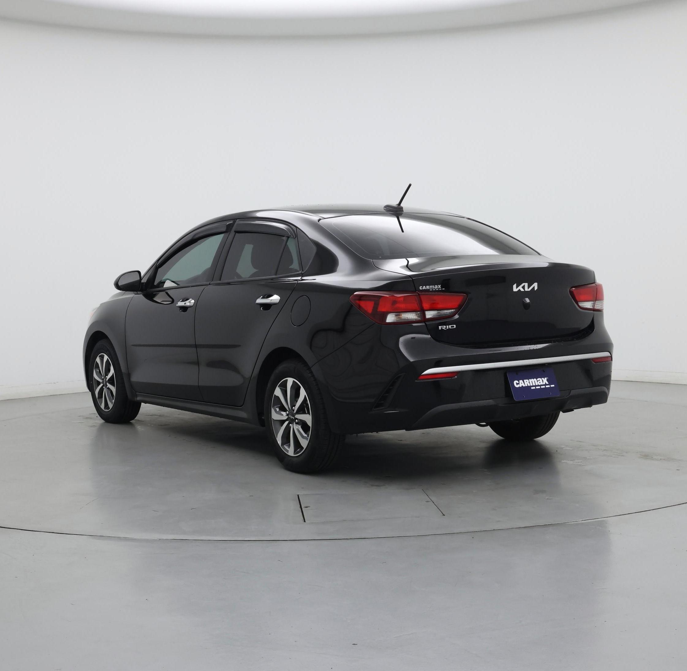 Thumbnail: 2022 Kia Rio - 2
