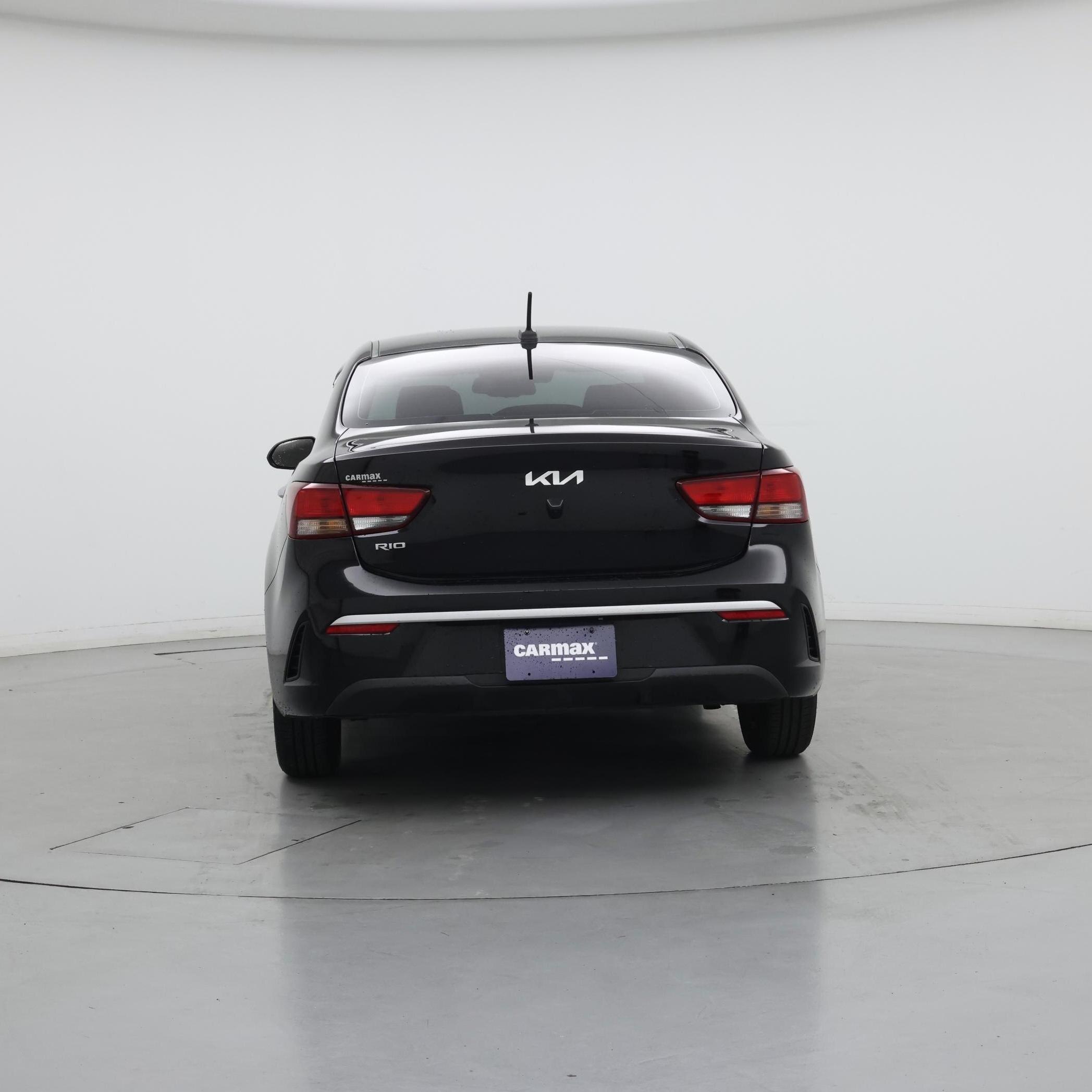 Thumbnail: 2022 Kia Rio - 6