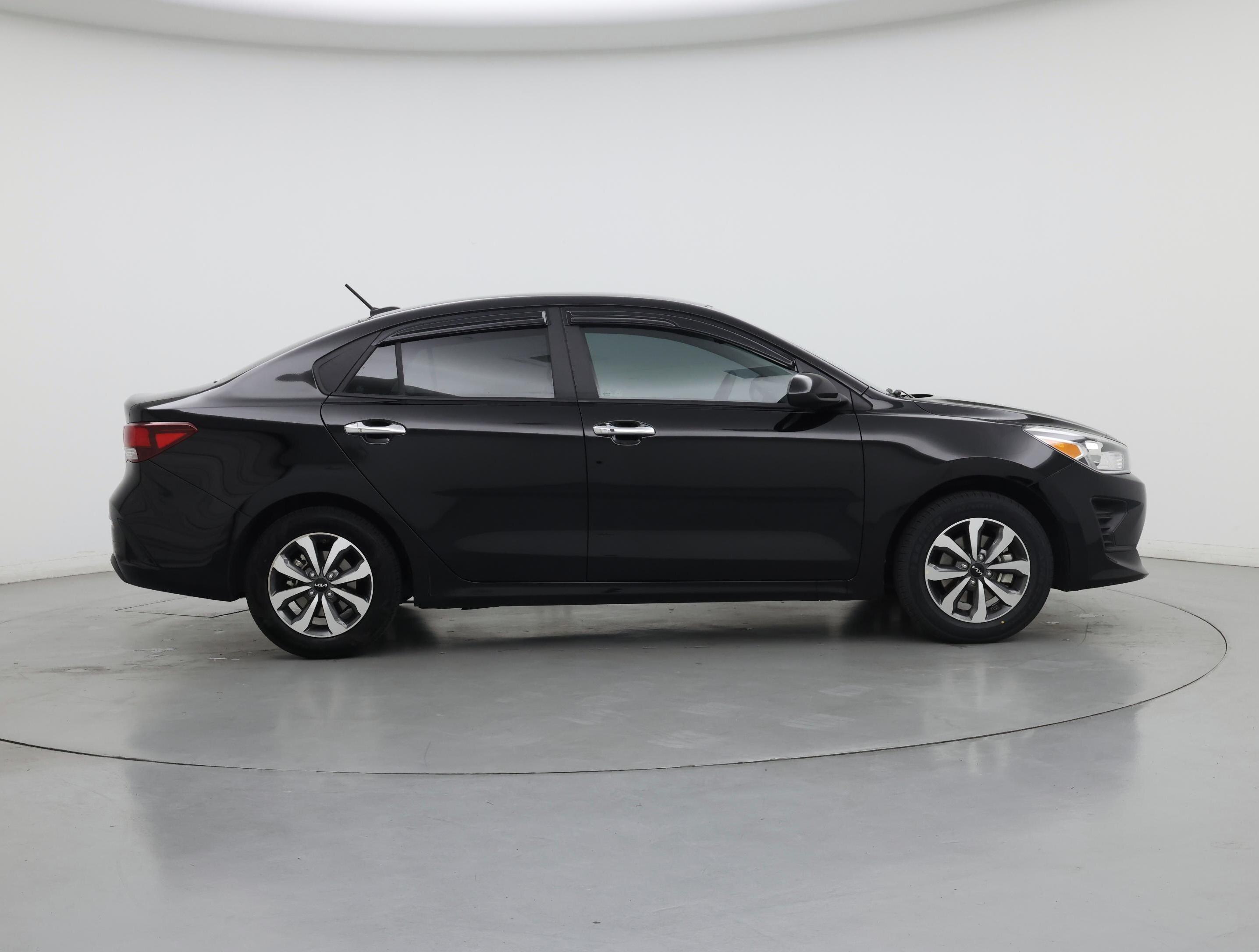 Thumbnail: 2022 Kia Rio - 7