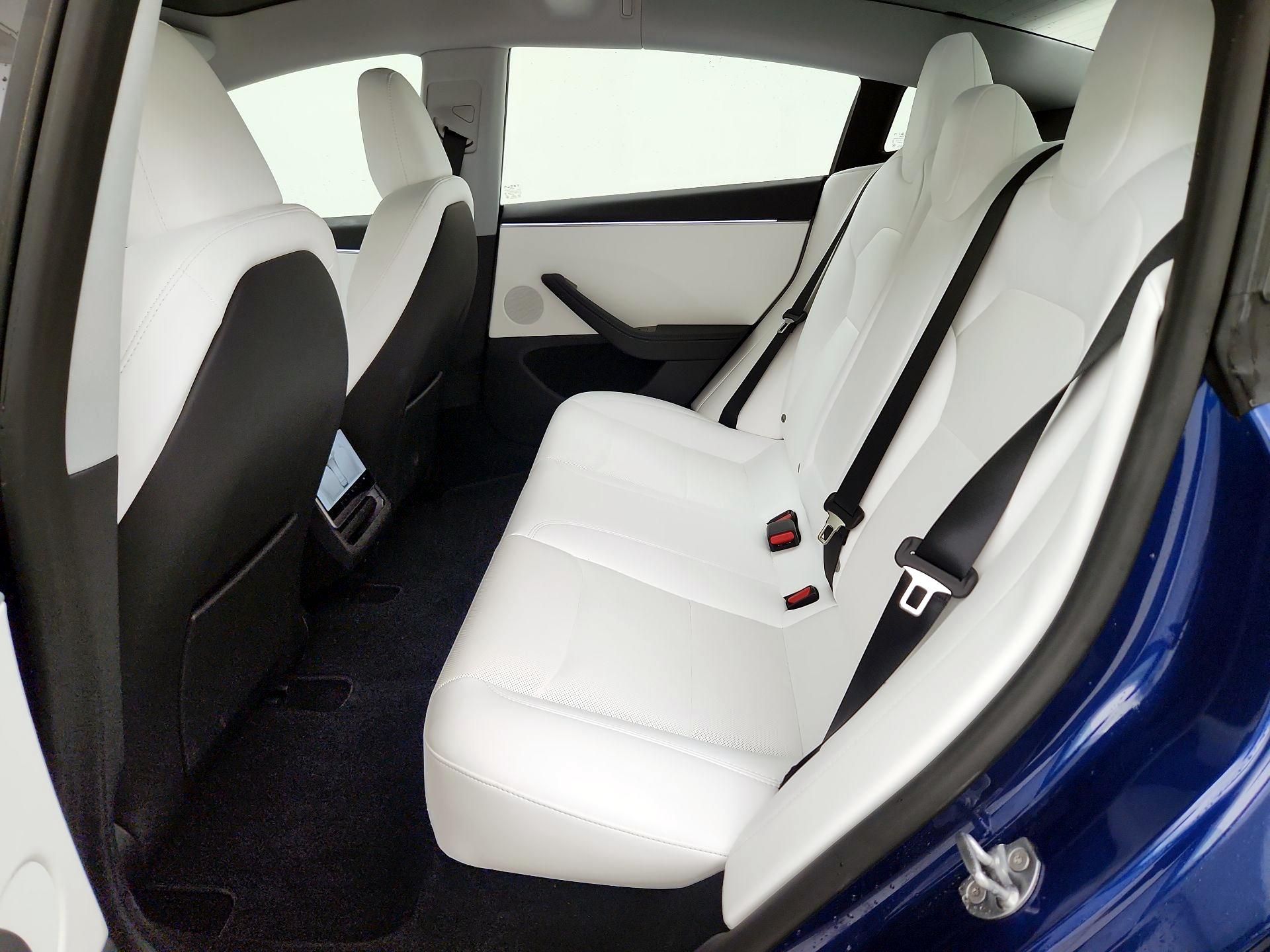 Thumbnail: 2025 Tesla Model 3 - 20