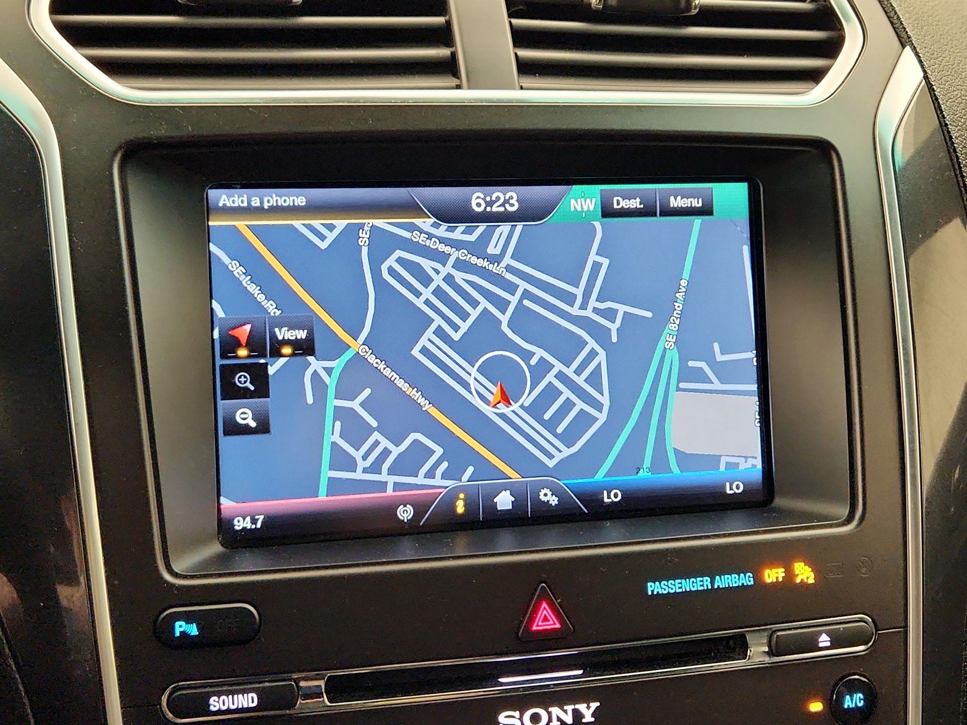 Thumbnail: 2016 Ford Explorer - 14