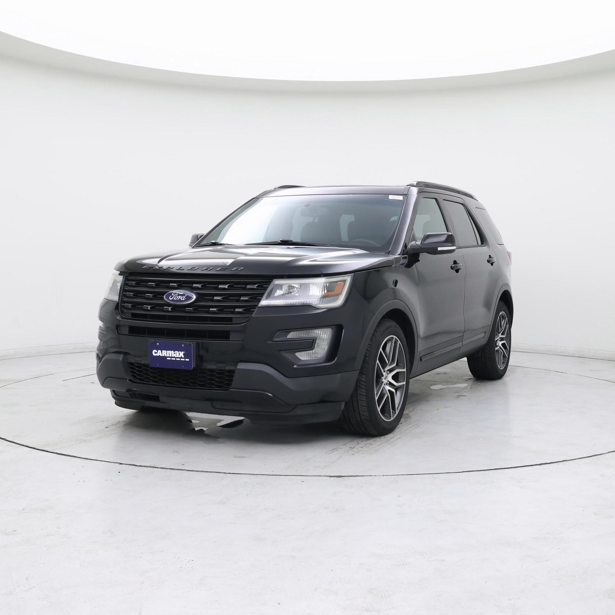Thumbnail: 2016 Ford Explorer - 4