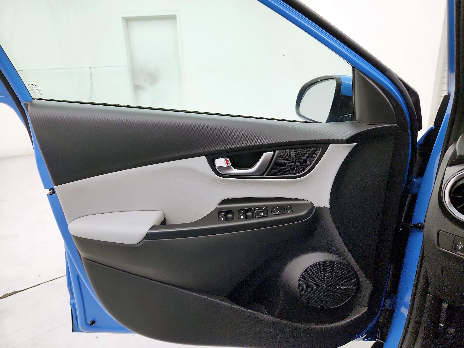 Thumbnail: 2022 Hyundai Kona - 12