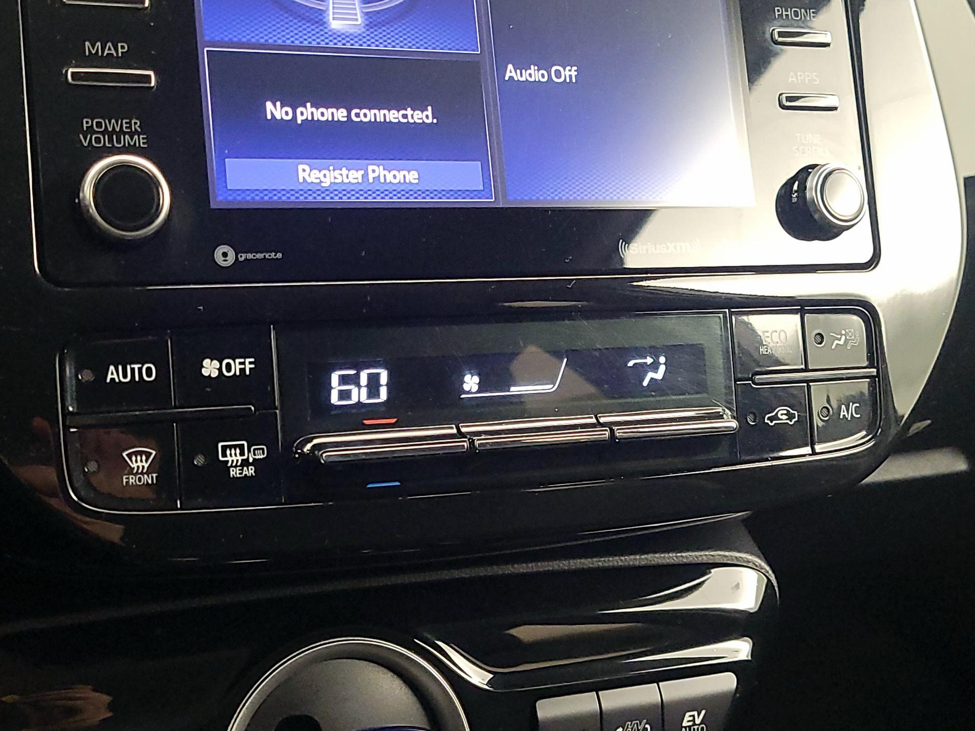 Thumbnail: 2021 Toyota Prius Prime - 17