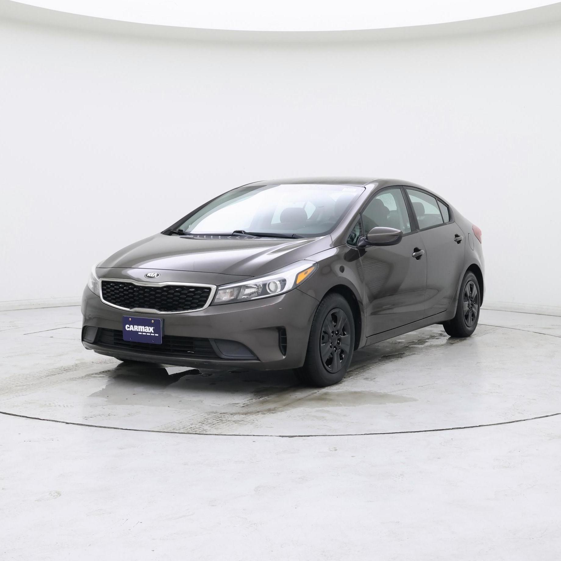 Thumbnail: 2018 Kia Forte - 4