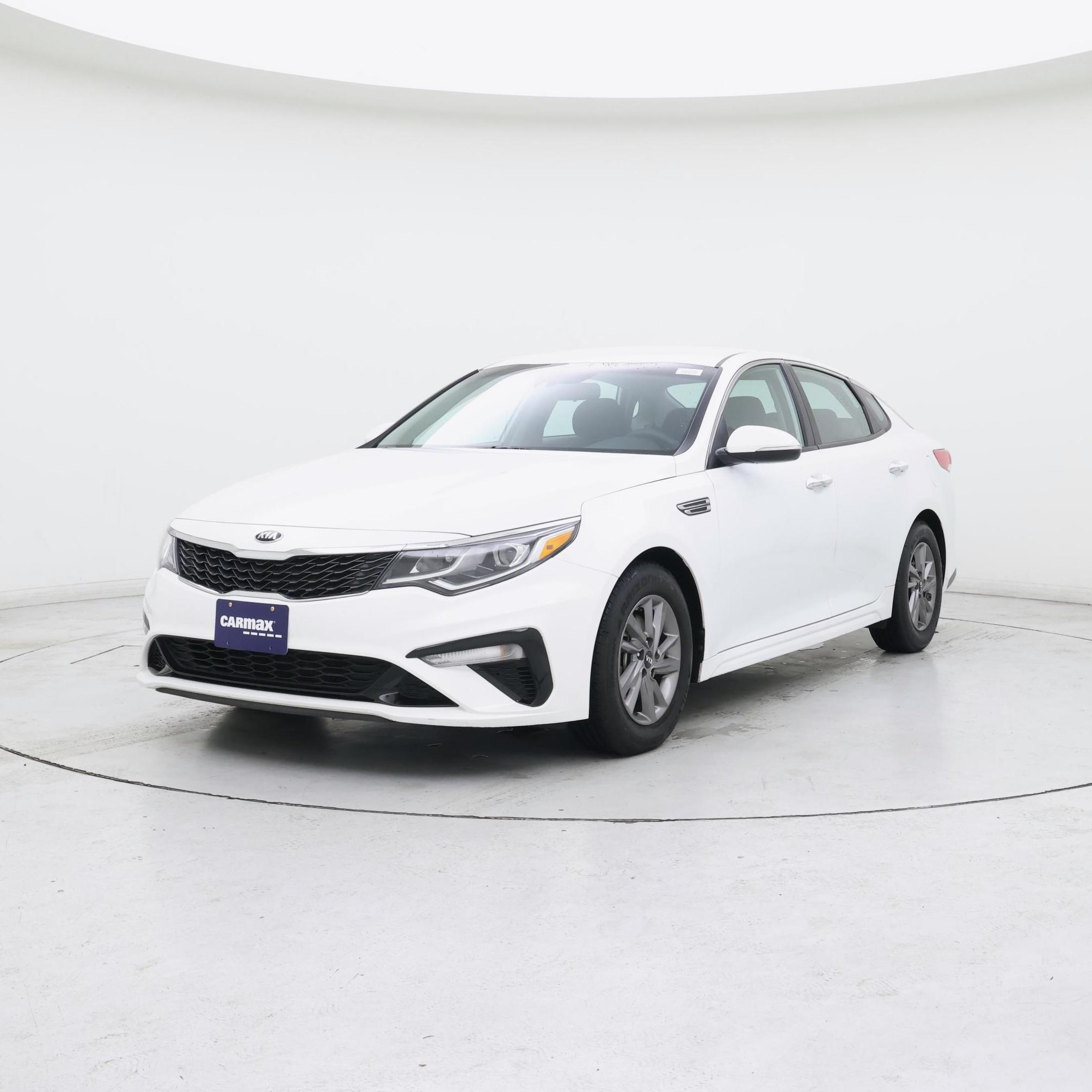 Thumbnail: 2020 Kia Optima - 4