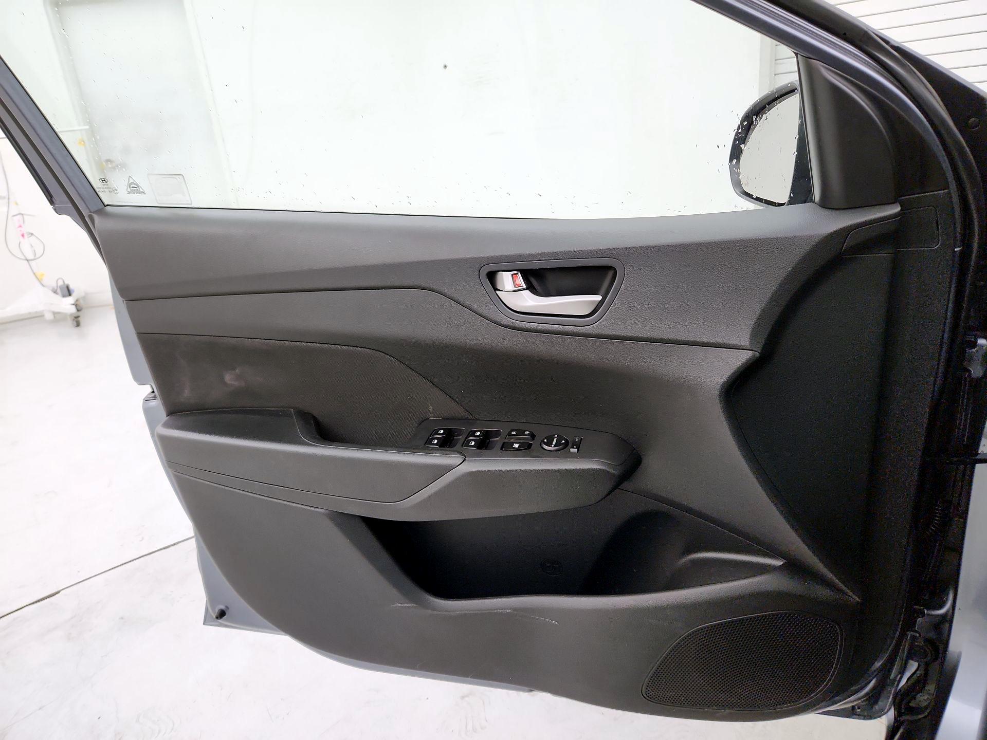 Thumbnail: 2020 Hyundai Accent - 12