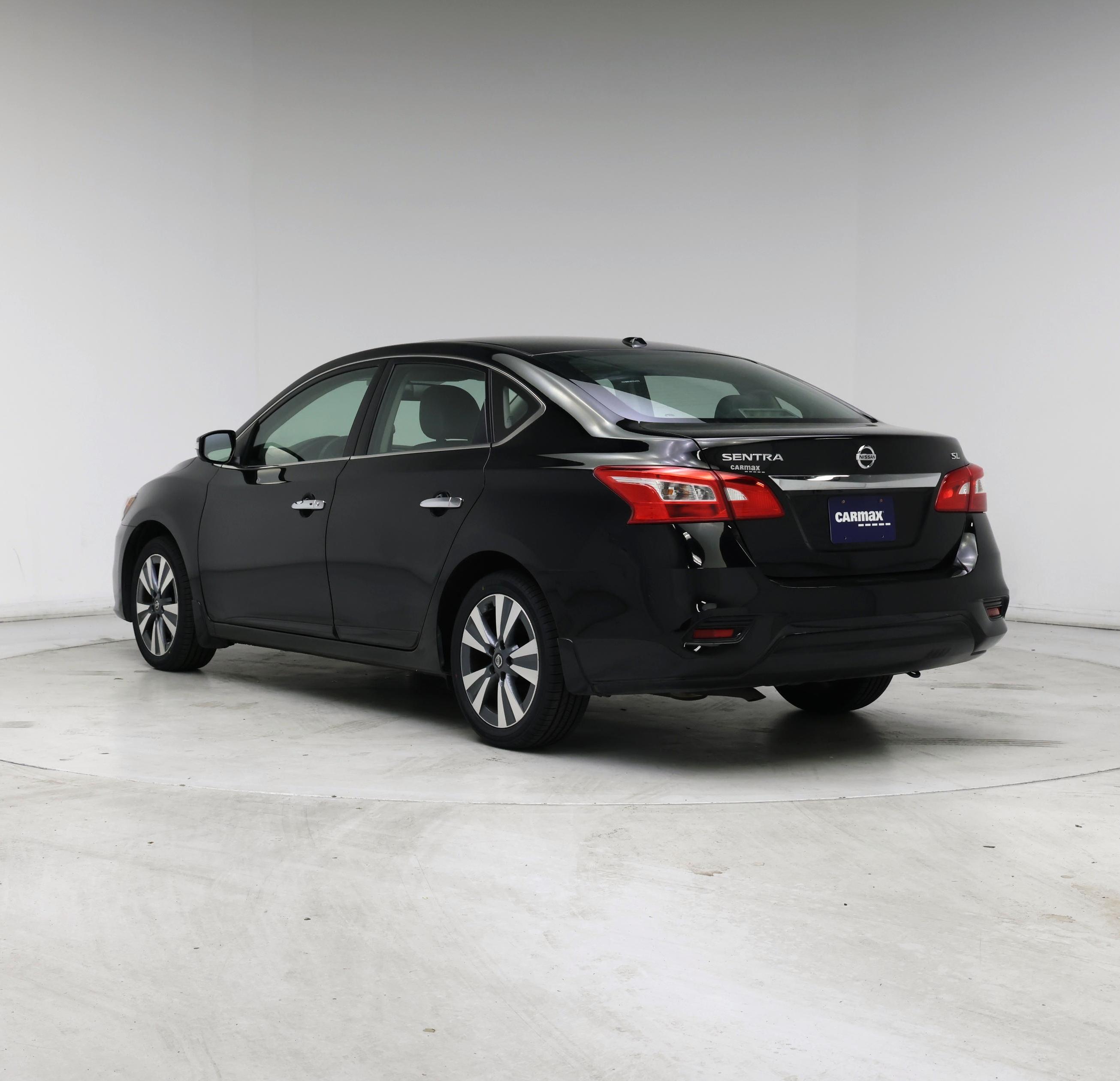 Thumbnail: 2019 Nissan Sentra - 2