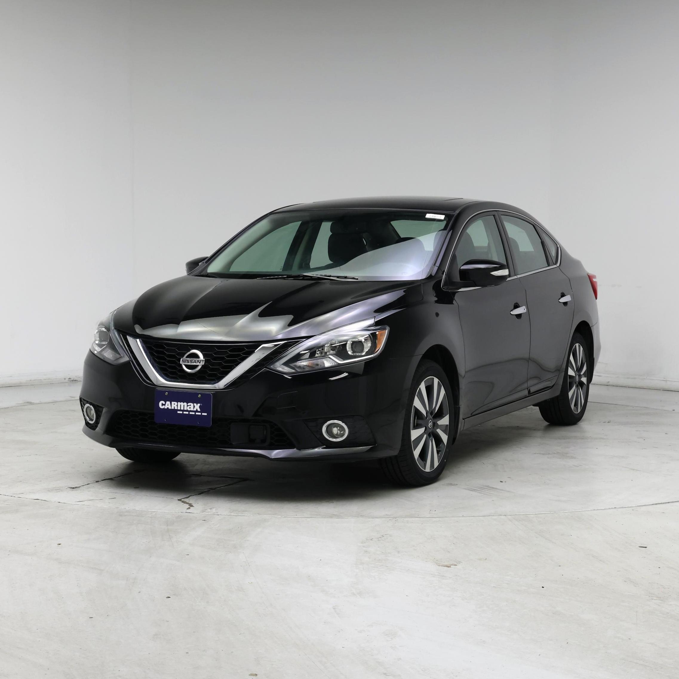 Thumbnail: 2019 Nissan Sentra - 4