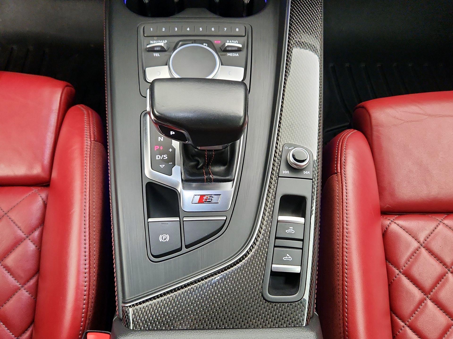 Thumbnail: 2018 Audi S5 - 18