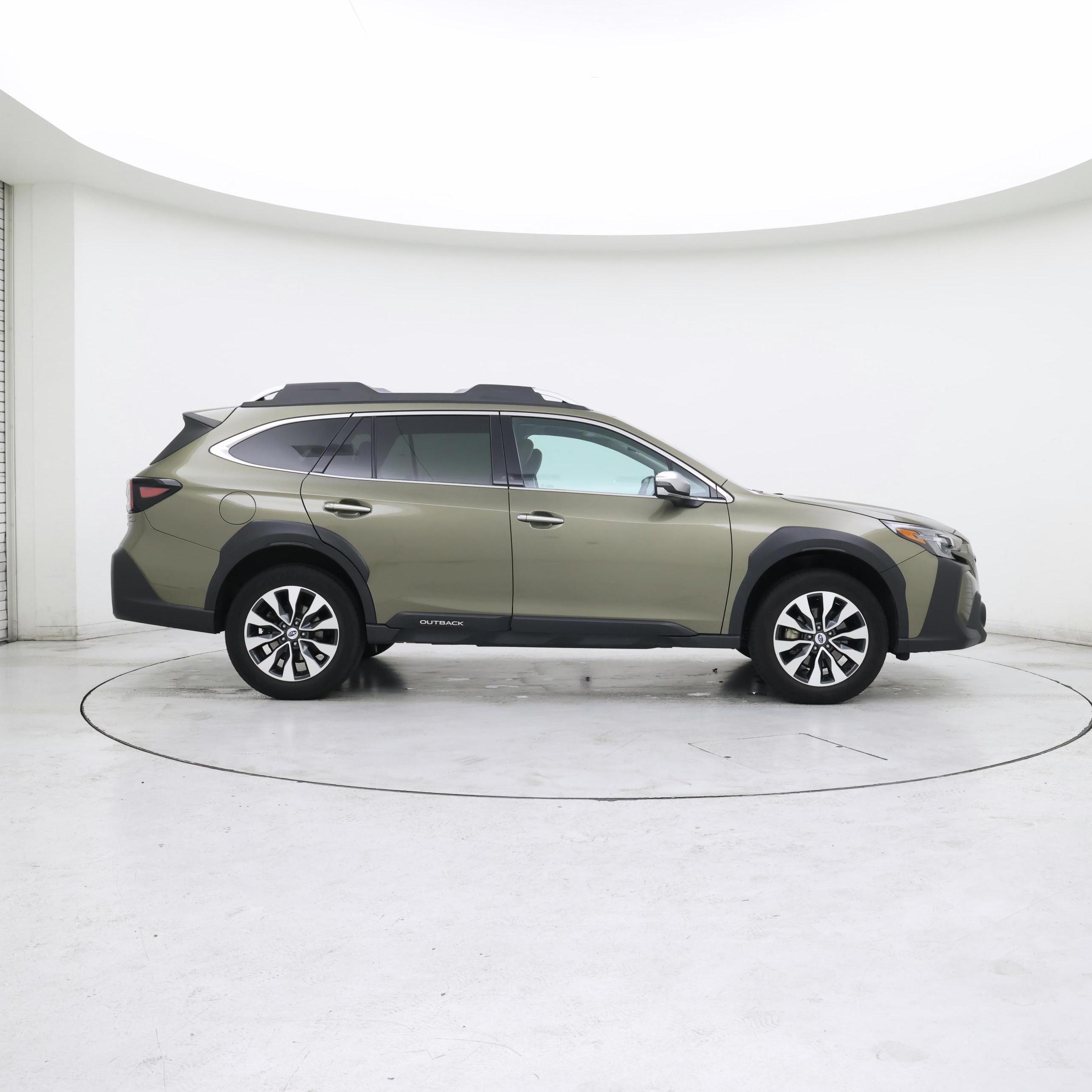 Thumbnail: 2023 Subaru Outback - 7