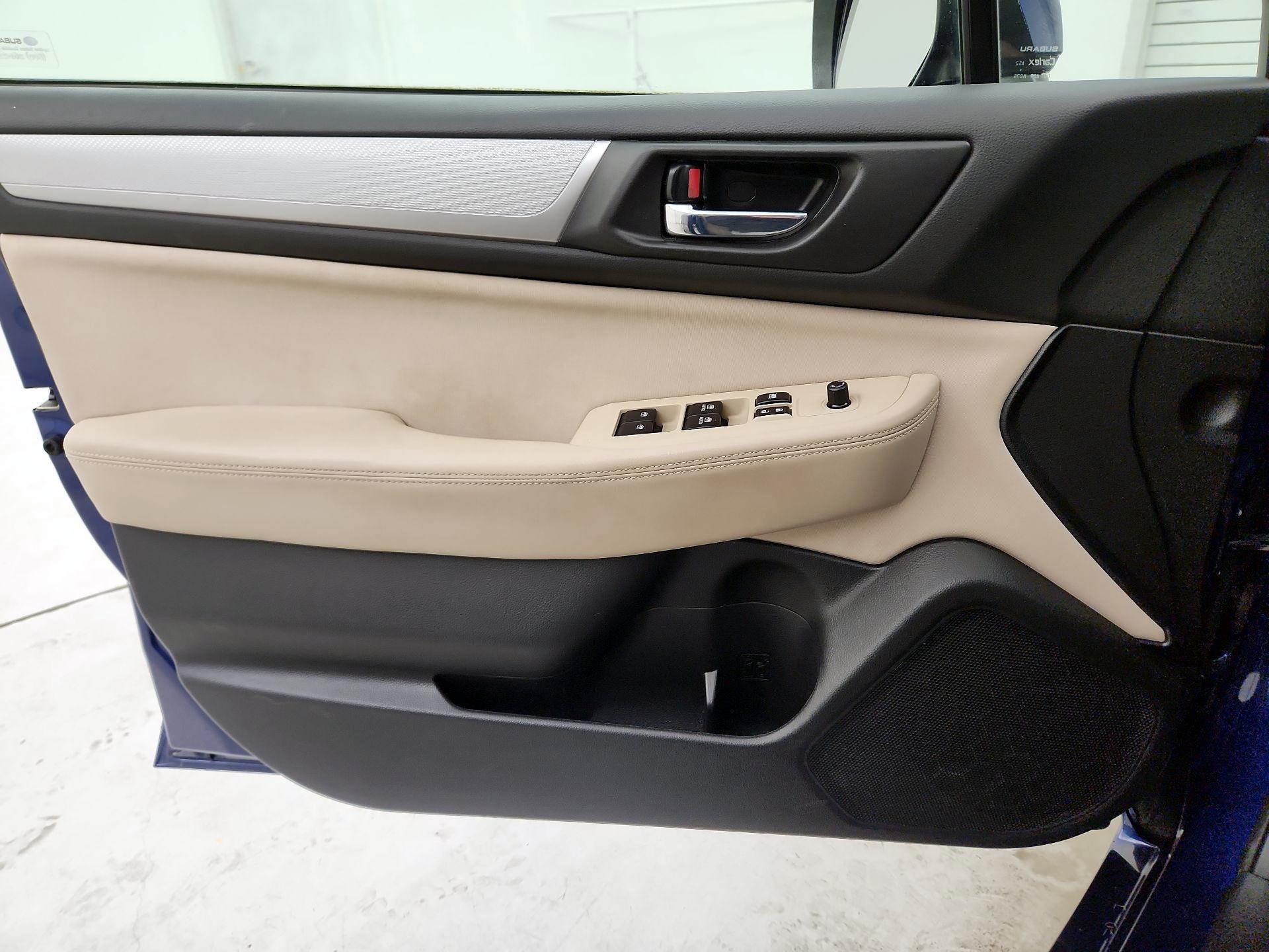 Thumbnail: 2016 Subaru Legacy - 12