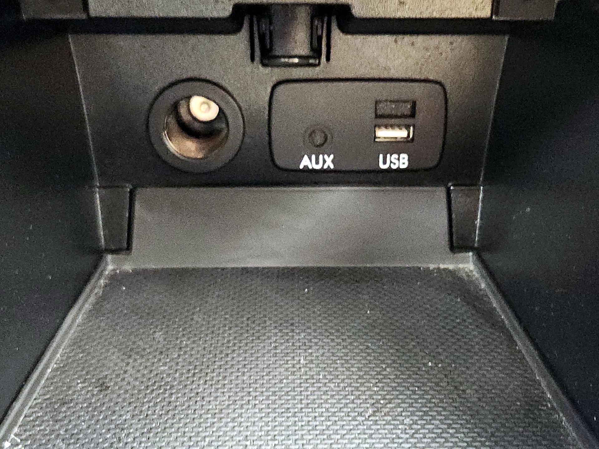 Thumbnail: 2016 Subaru Legacy - 18