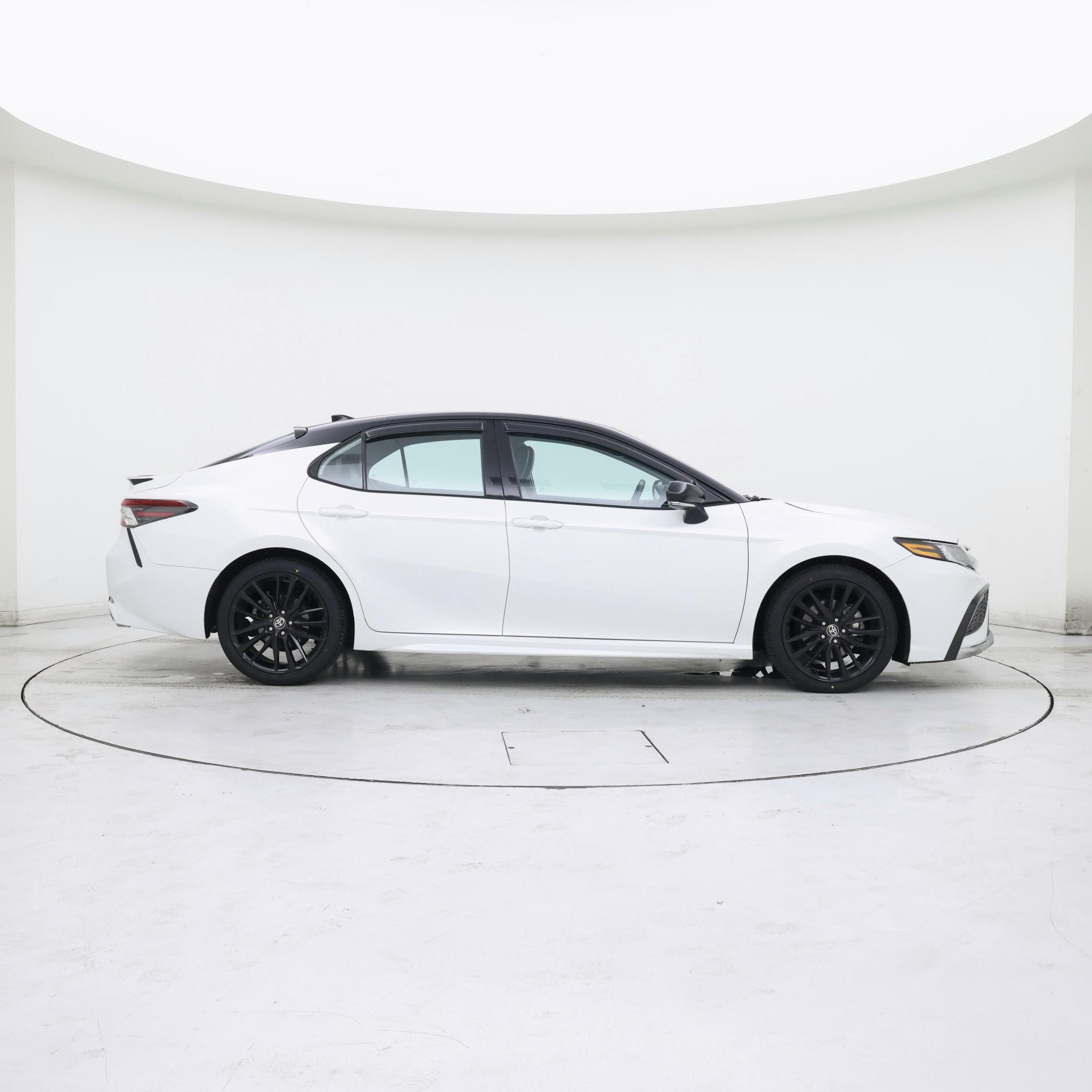 Thumbnail: 2024 Toyota Camry - 7