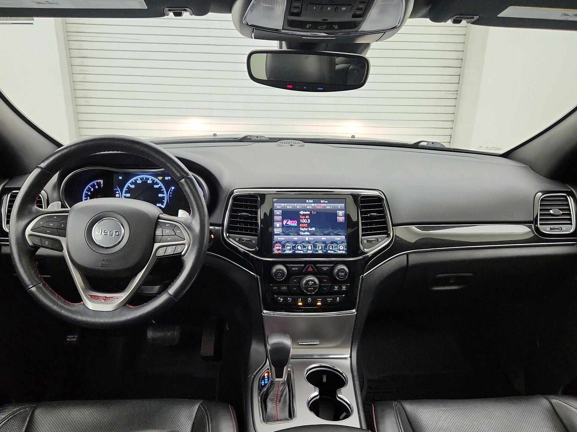 Thumbnail: 2020 Jeep Grand Cherokee - 9