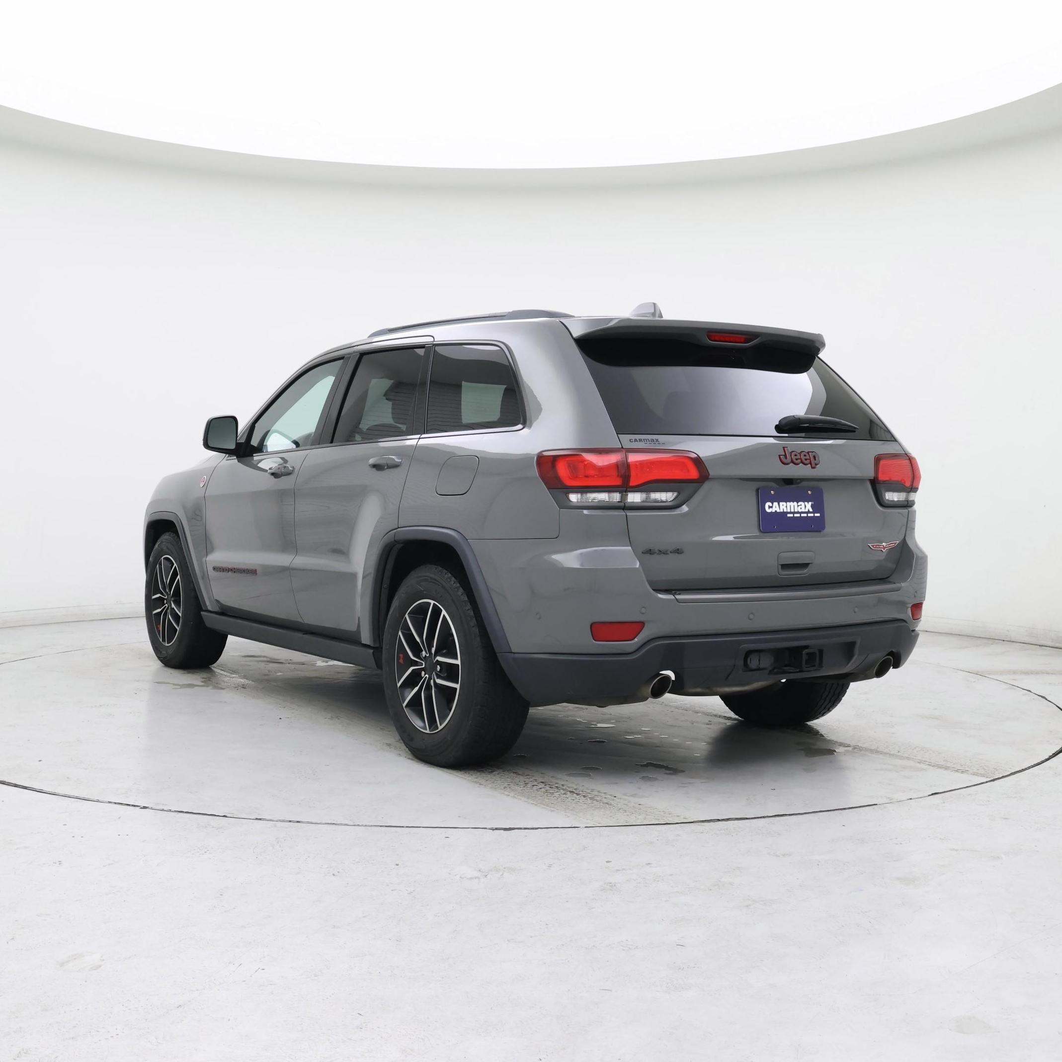 Thumbnail: 2020 Jeep Grand Cherokee - 2