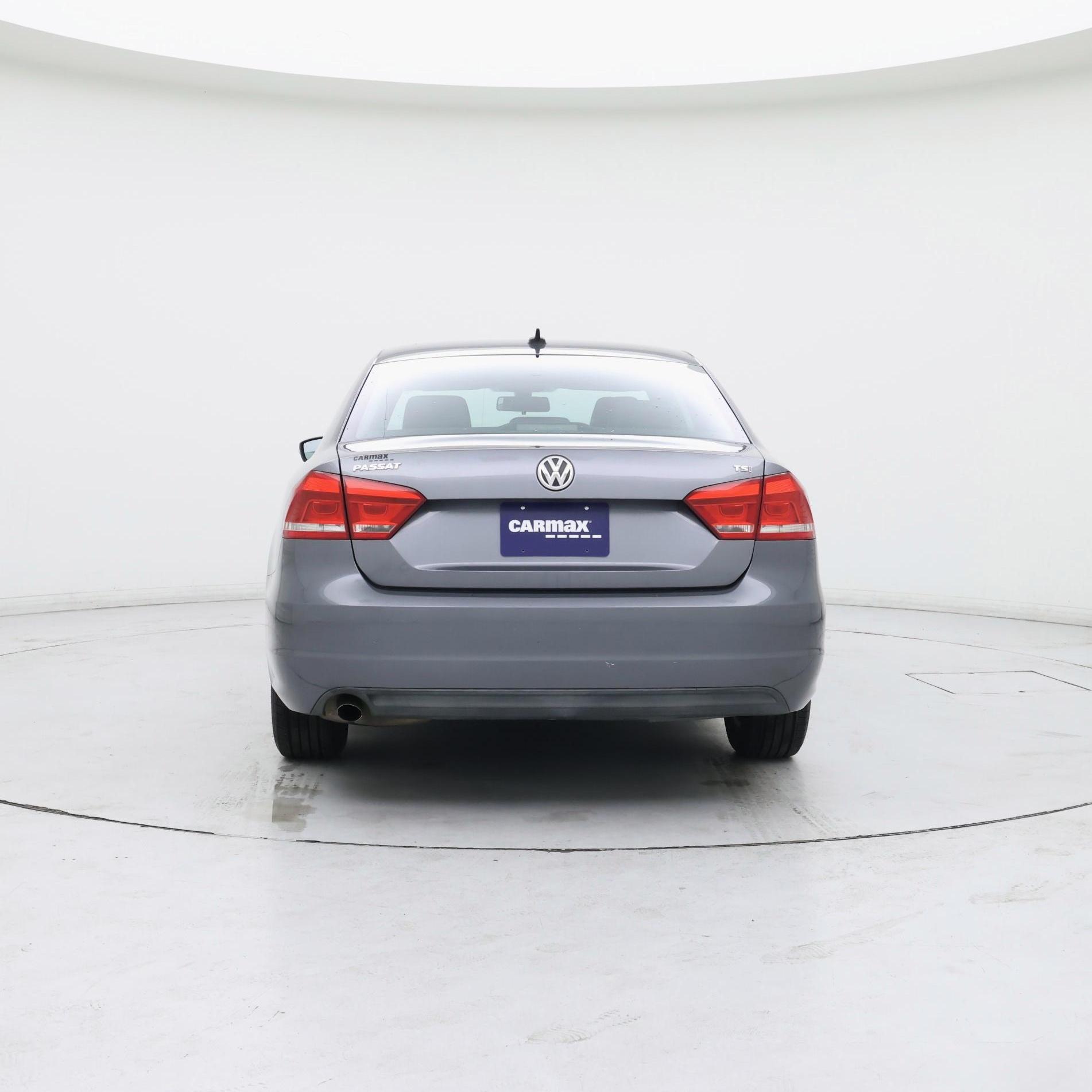 Thumbnail: 2015 Volkswagen Passat - 6