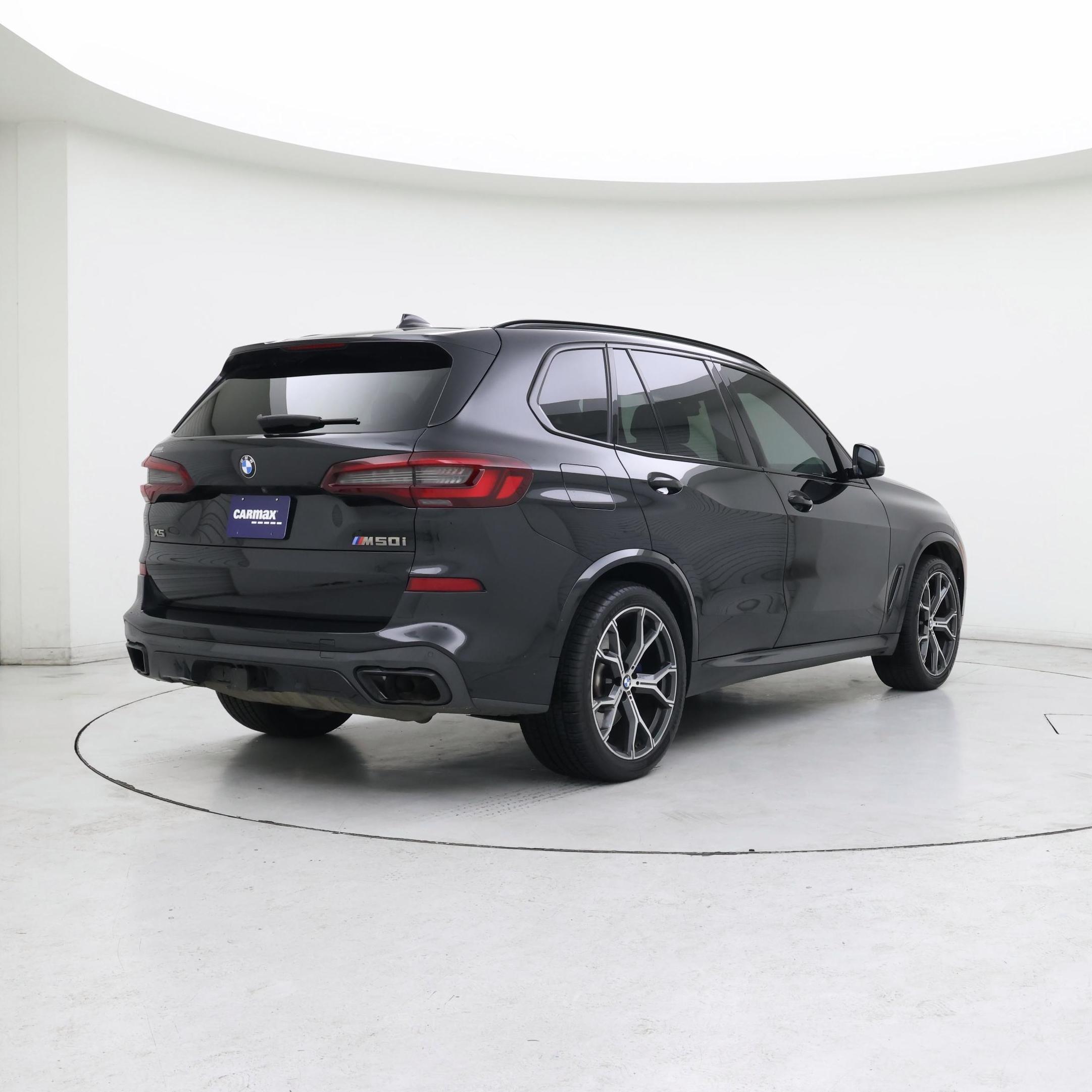 Thumbnail: 2022 BMW X5 - 8