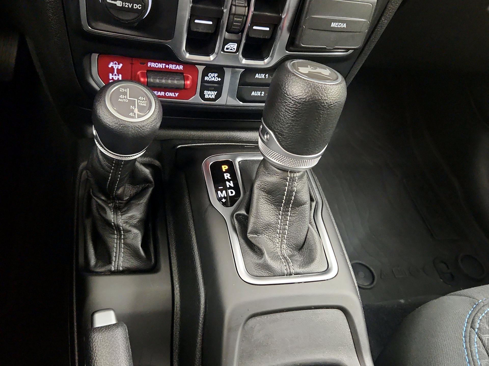 Thumbnail: 2024 Jeep Wrangler - 18