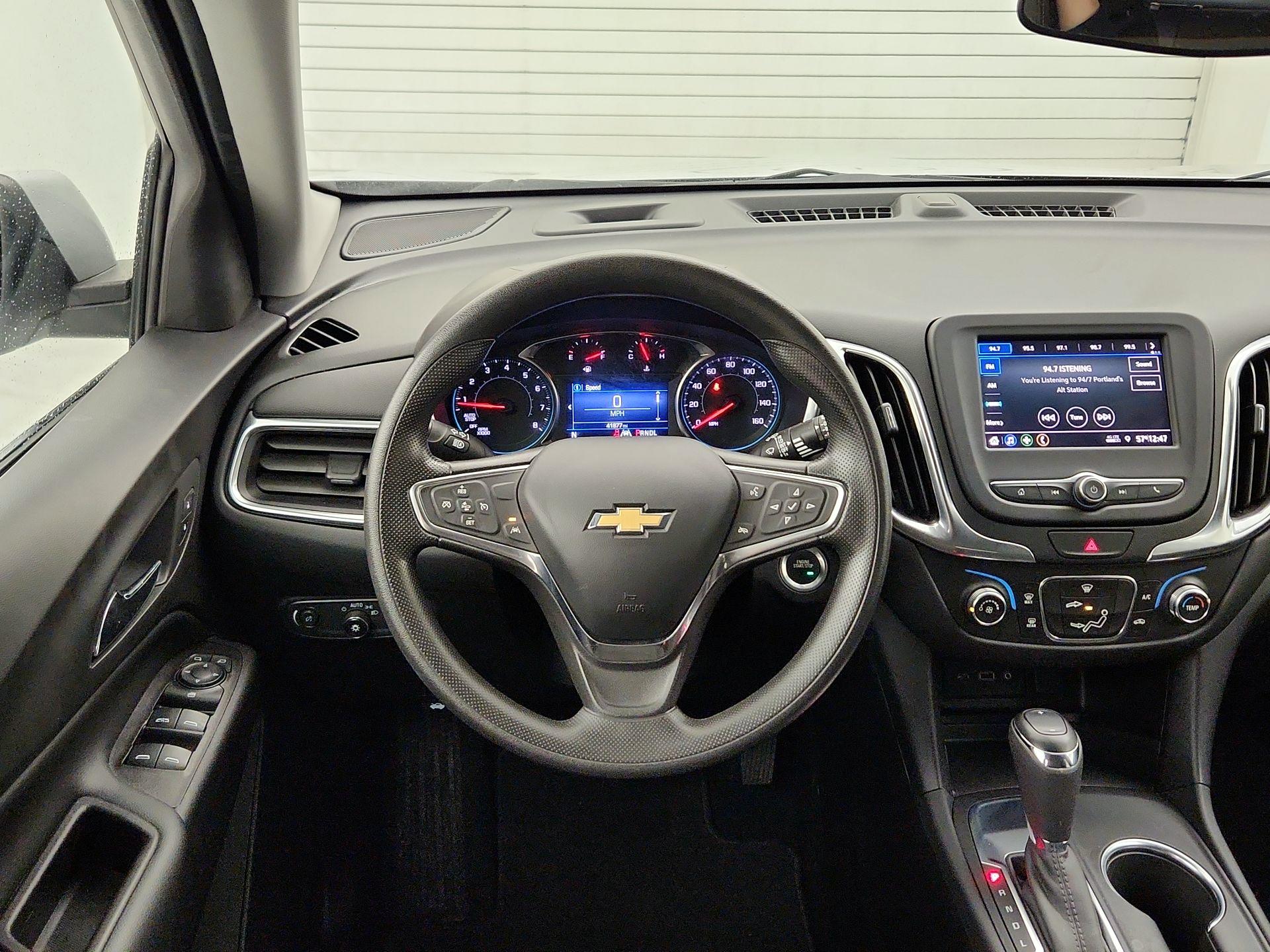 Thumbnail: 2021 Chevrolet Equinox - 10