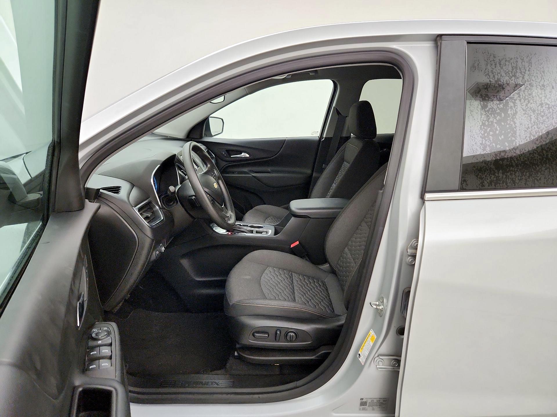 Thumbnail: 2021 Chevrolet Equinox - 11