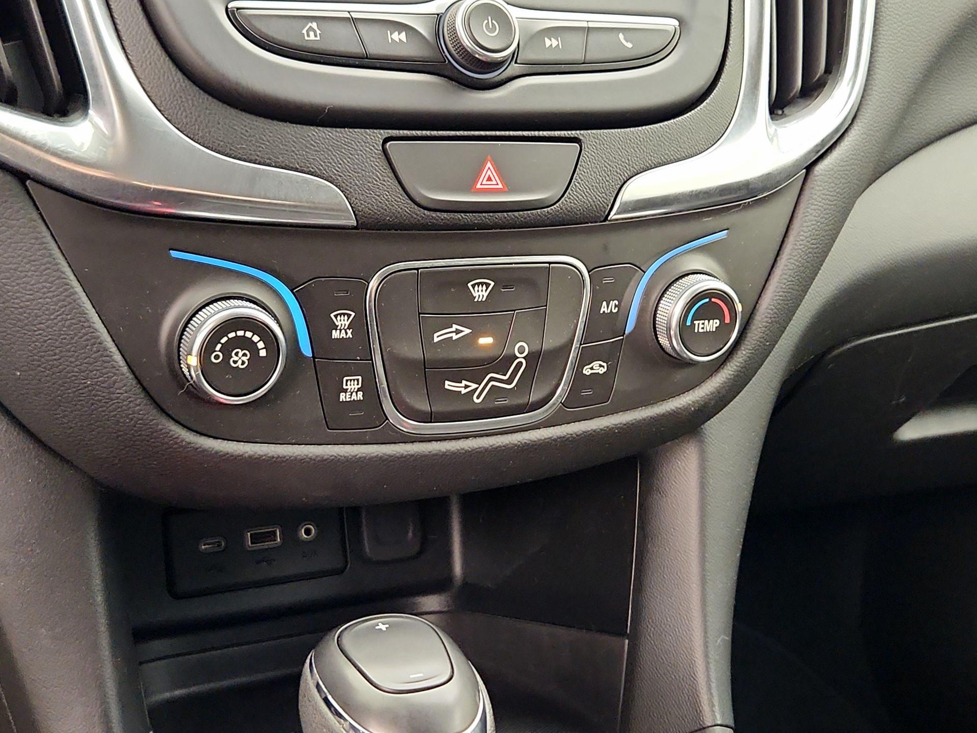 Thumbnail: 2021 Chevrolet Equinox - 16