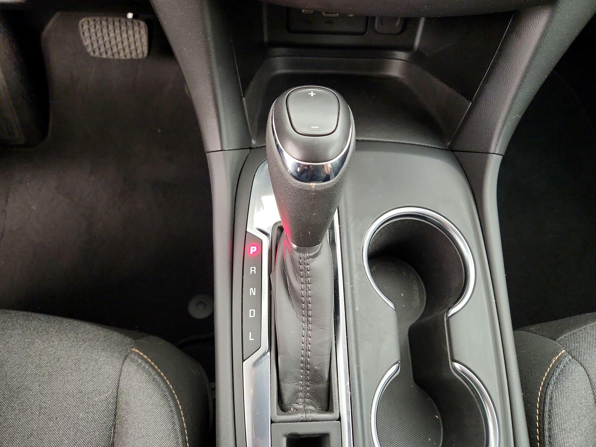 Thumbnail: 2021 Chevrolet Equinox - 17